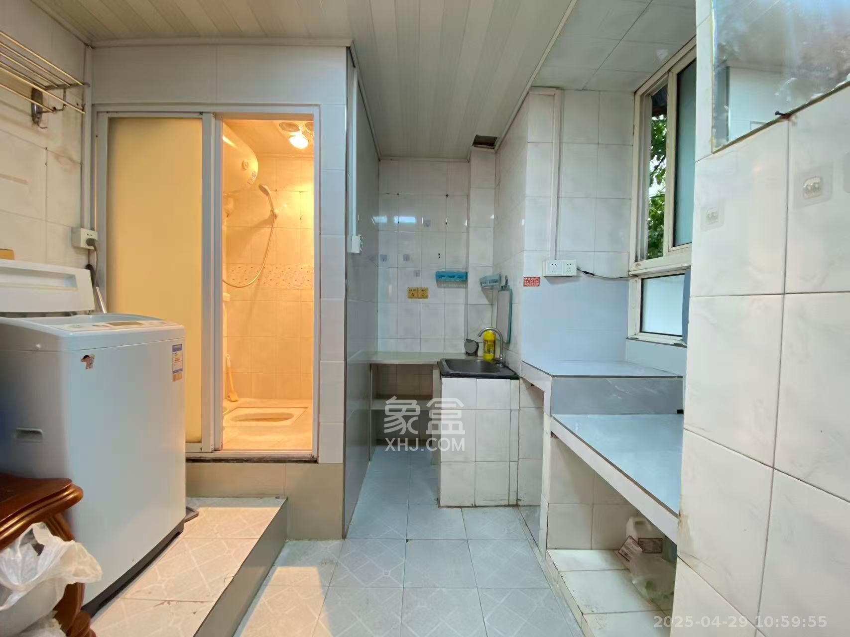 桂花二村 2室1厅1卫 1500.0元/月 桂花二村 2室1厅1卫 1500.0元/月室内图