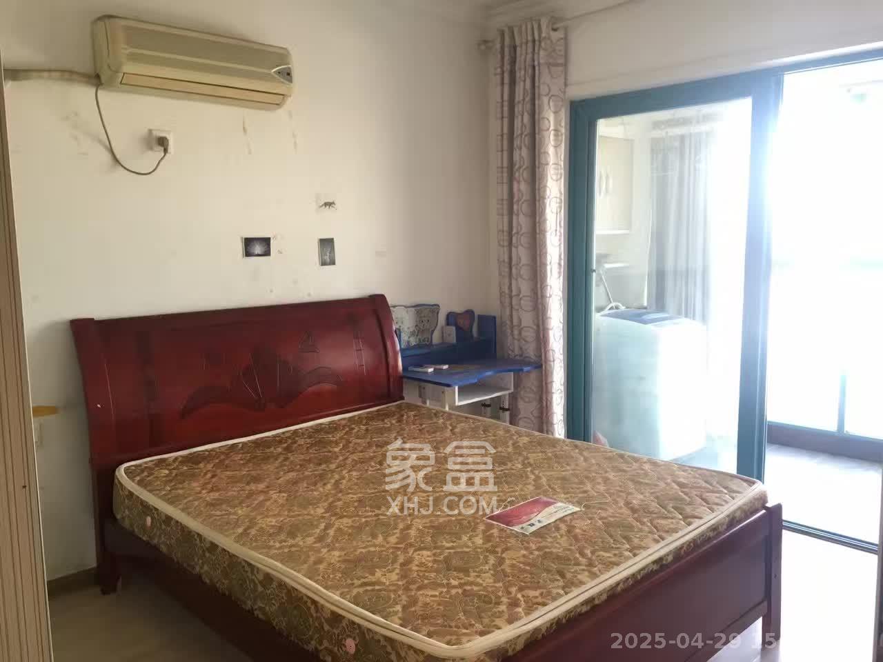 蝴蝶谷 3室2厅1卫 1500.0元/月 蝴蝶谷 3室2厅1卫 1500.0元/月室内图