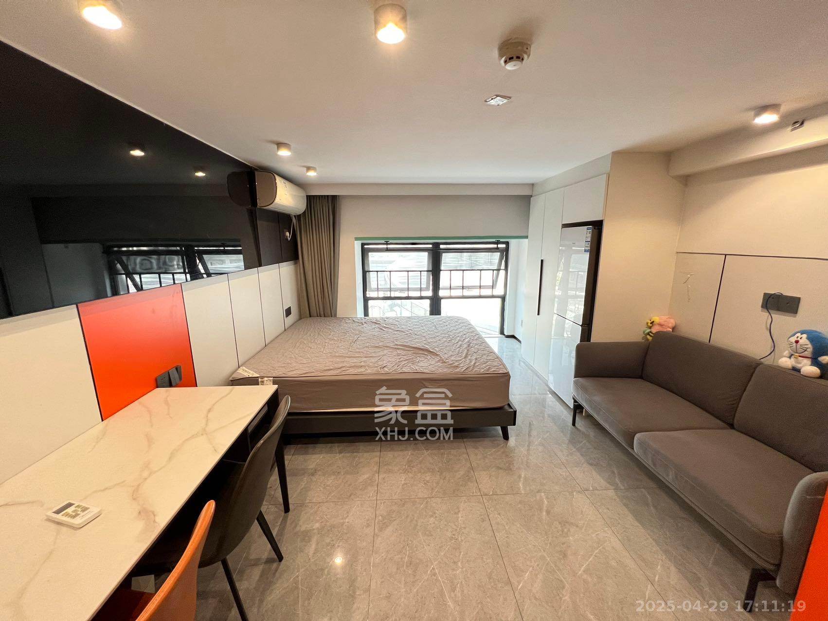 龙湖新壹城 1室1厅1卫 1500.0元/月 龙湖新壹城 1室1厅1卫 1500.0元/月室内图