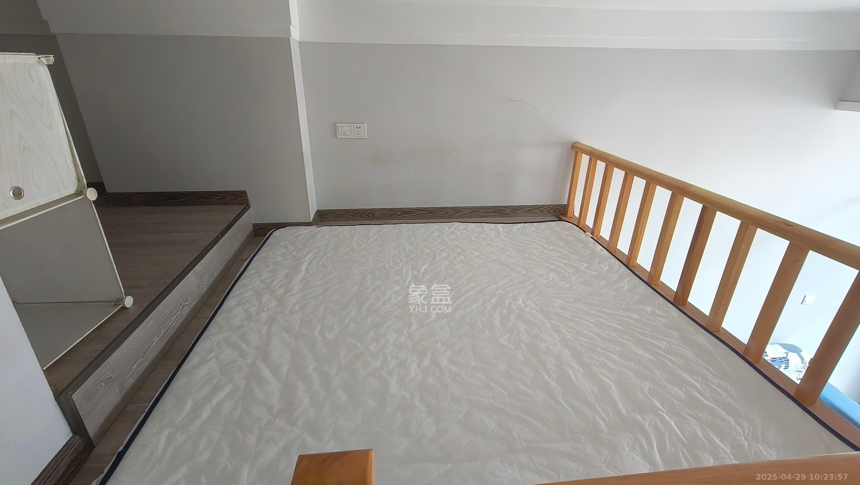 拿铁空间 1室1厅1卫 1750.0元/月 拿铁空间 1室1厅1卫 1750.0元/月室内图