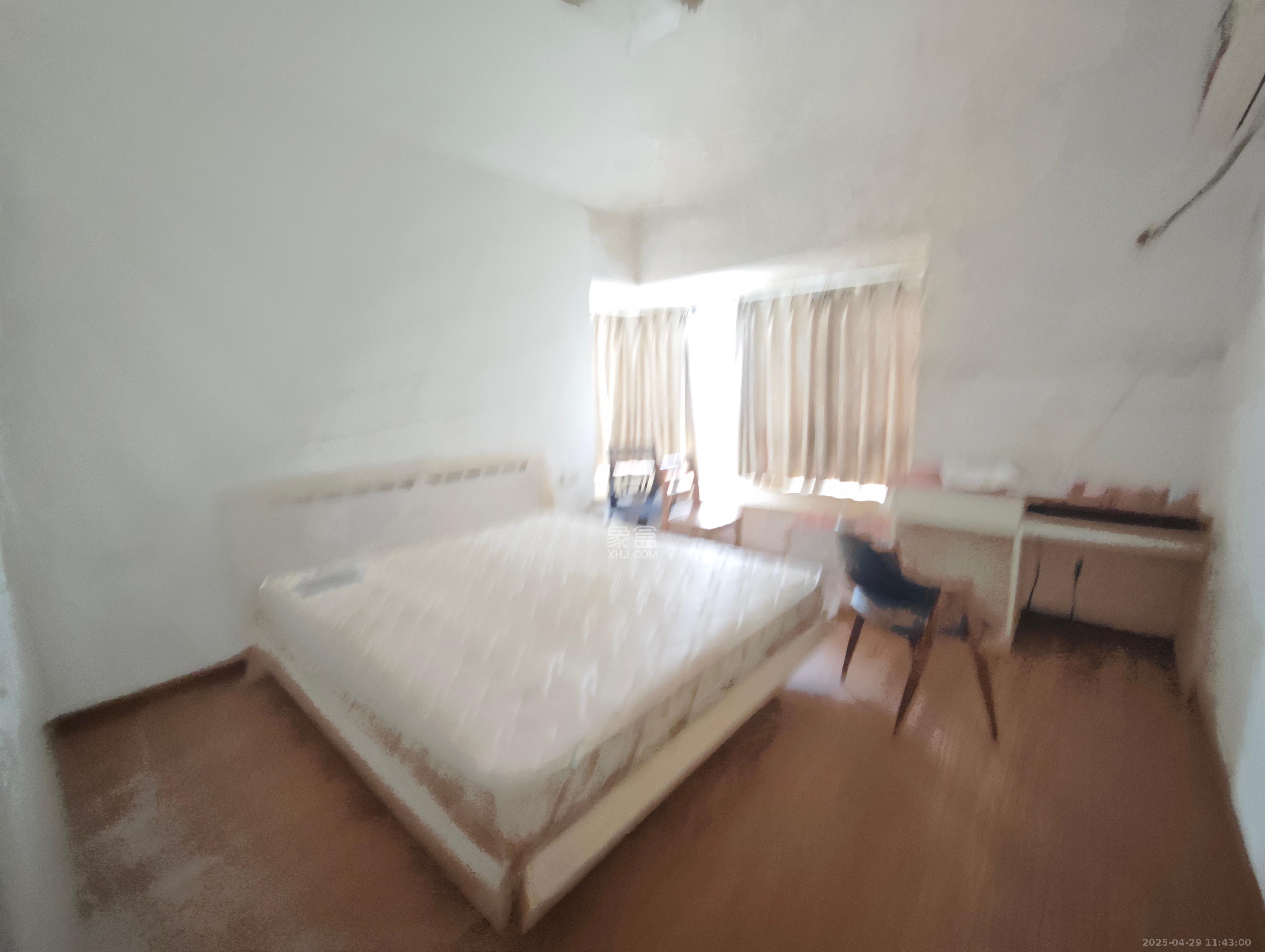 嘉宇盛世华章  3室2厅1卫   2800.00元/月室内图