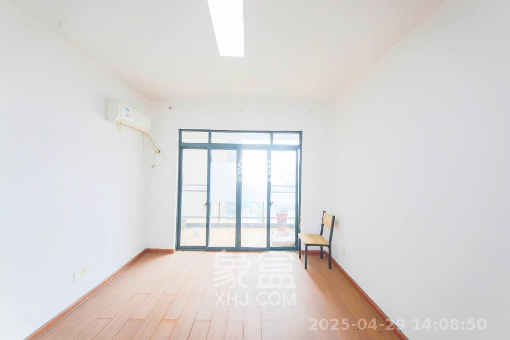 高升金典 3室2厅1卫 2500.0元/月 高升金典 3室2厅1卫 2500.0元/月室内图