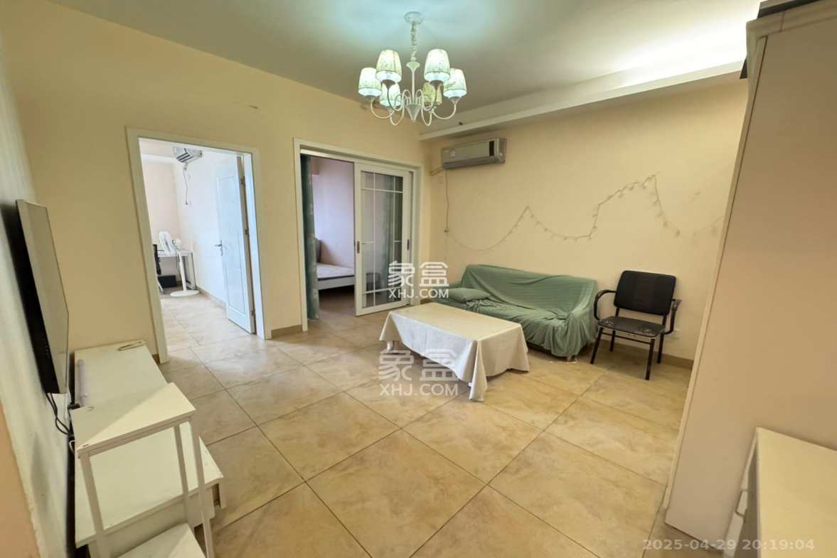 万博汇 1室1厅1卫 1800.0元/月 万博汇 1室1厅1卫 1800.0元/月室内图