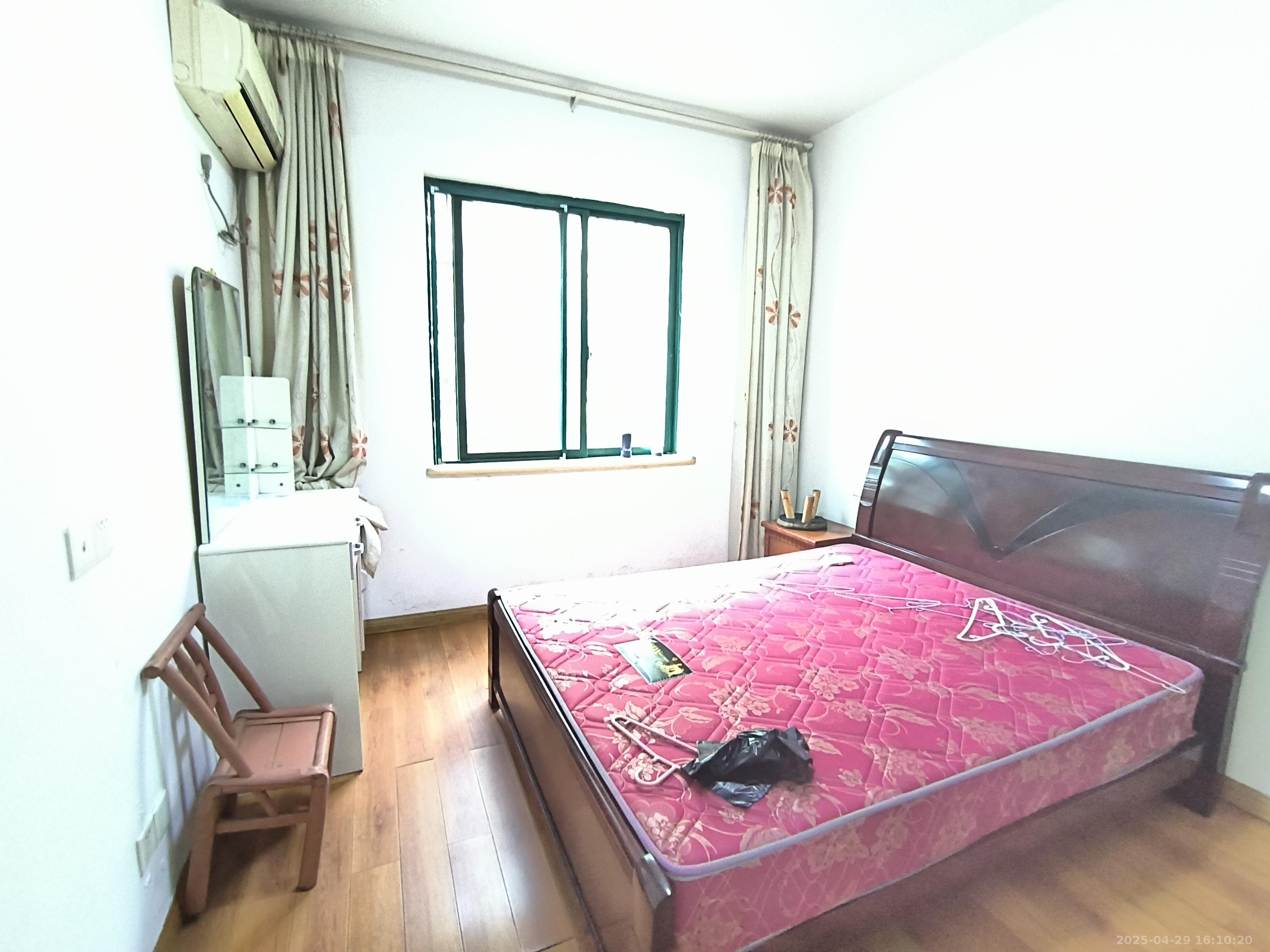 香山美境 3室2厅2卫 1800.0元/月 香山美境 3室2厅2卫 1800.0元/月室内图