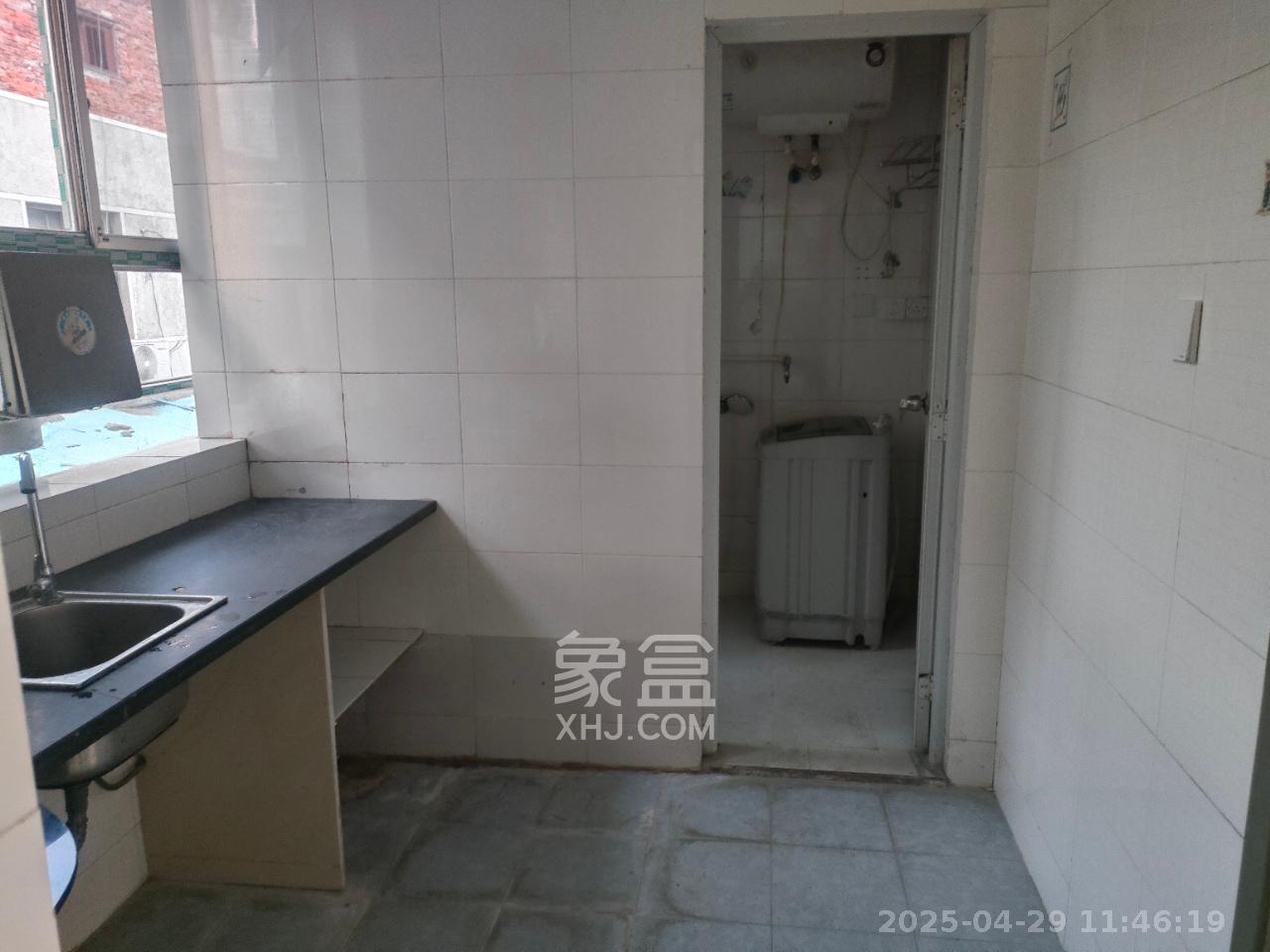 网船班小区  1室1厅1卫    1000.0元/月室内图