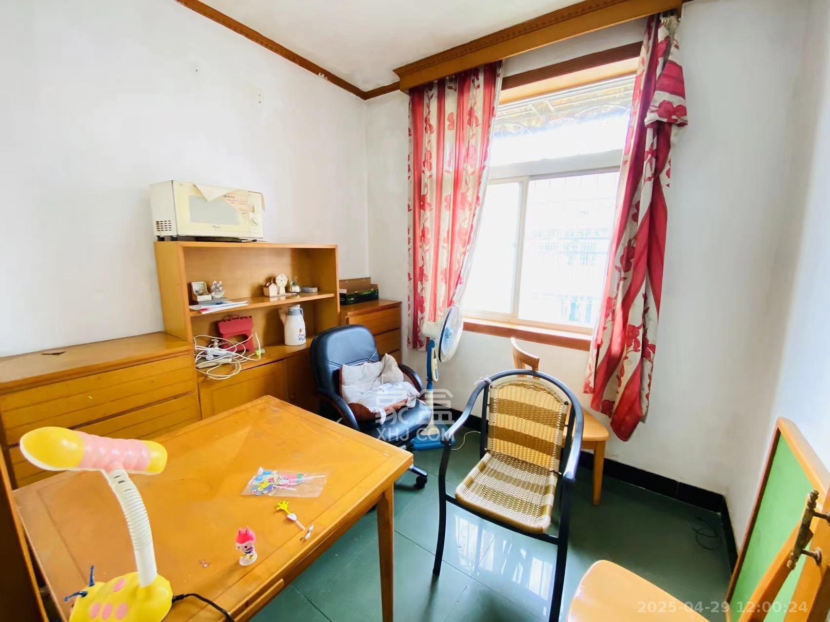 农行小区（农行宿舍）  1室0厅0卫   1600.00元/月室内图