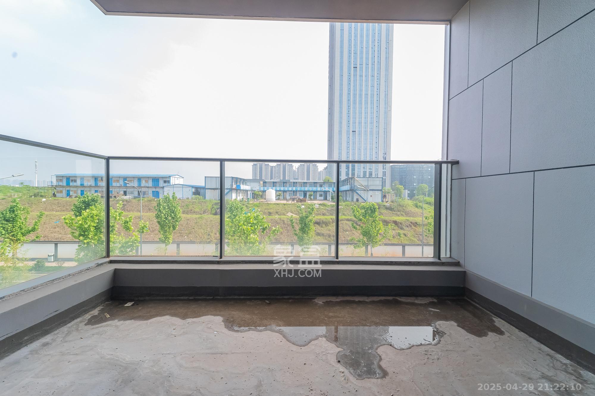 绿城美的明月江南  5室2厅3卫    190.0万 绿城美的明月江南  5室2厅3卫    190.0万其他