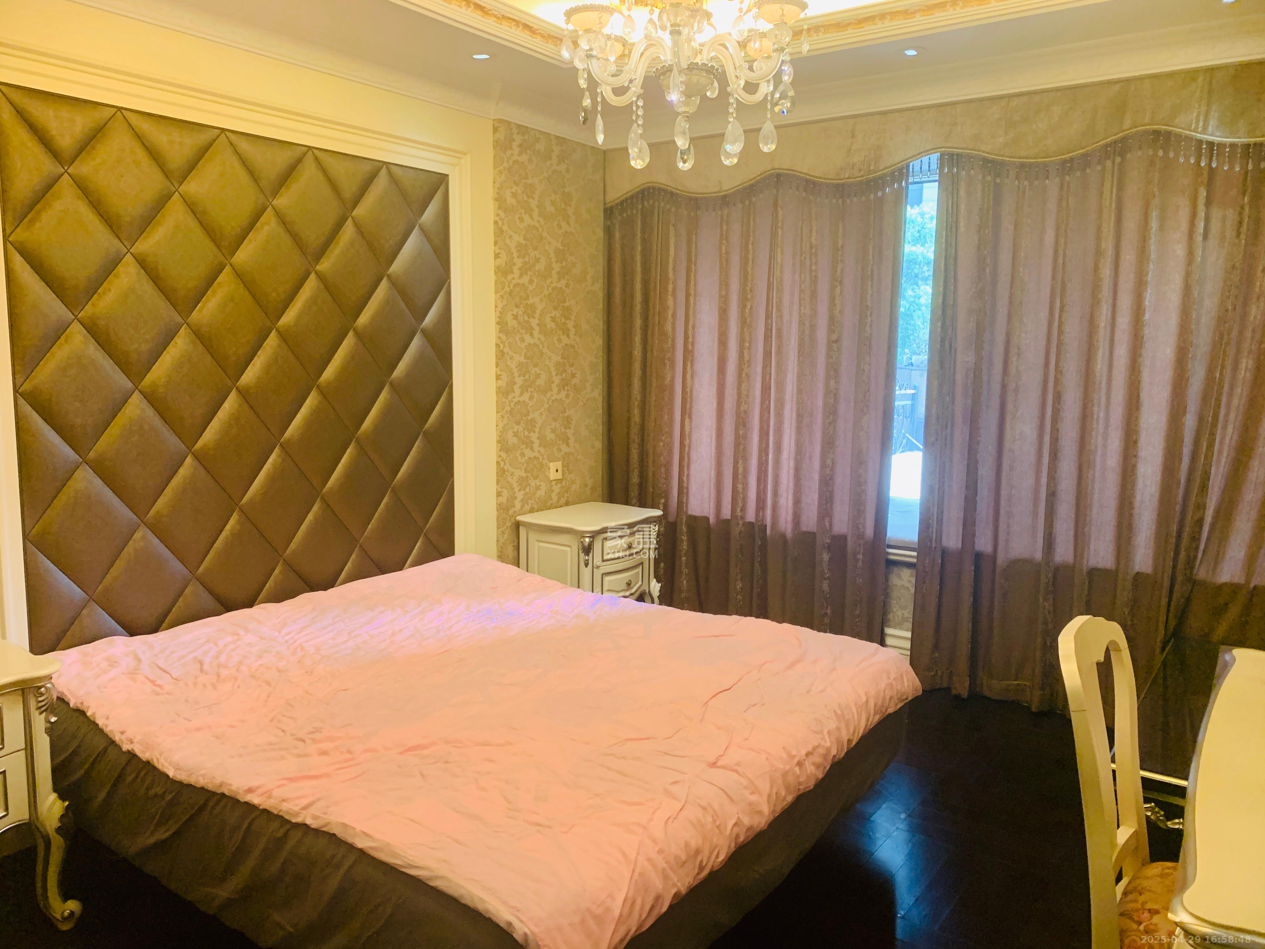 万达公馆 2室2厅1卫 7800.0元/月 万达公馆 2室2厅1卫 7800.0元/月室内图