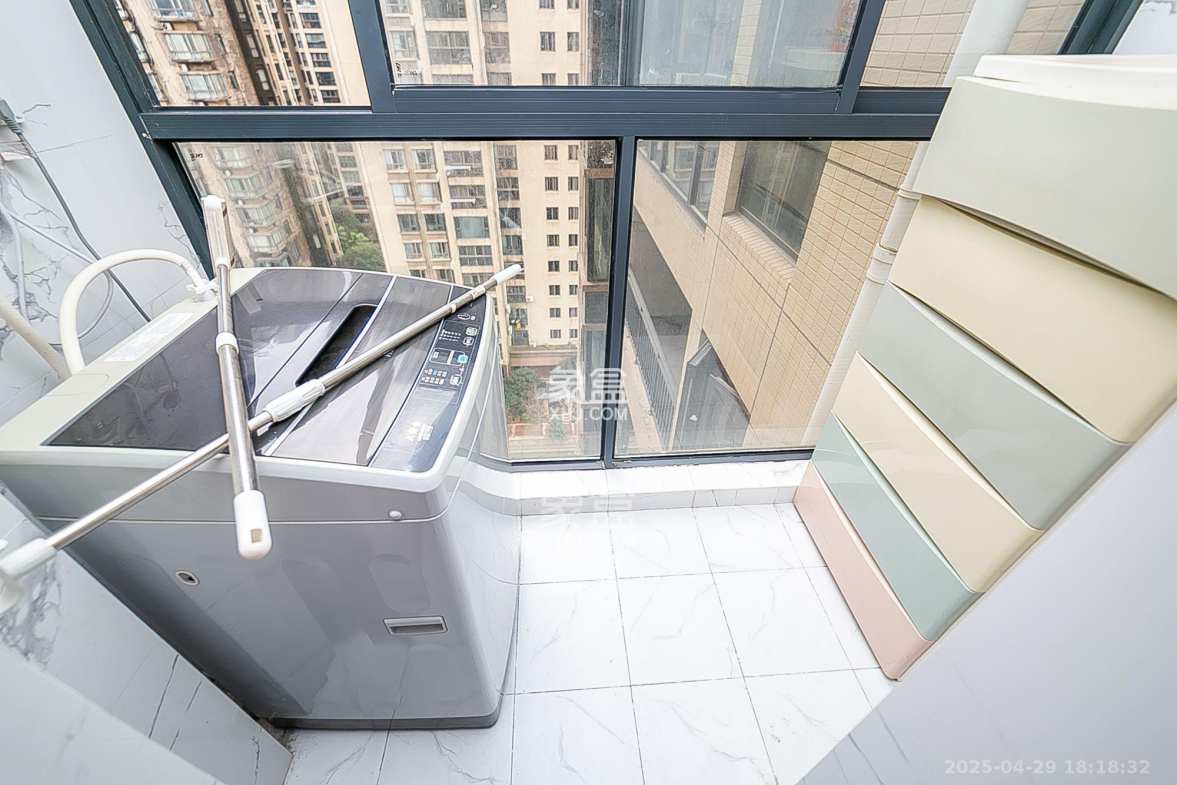 花散里测试小区1  1室1厅1卫    111.0元/月 花散里测试小区1  1室1厅1卫    111.0元/月室内图