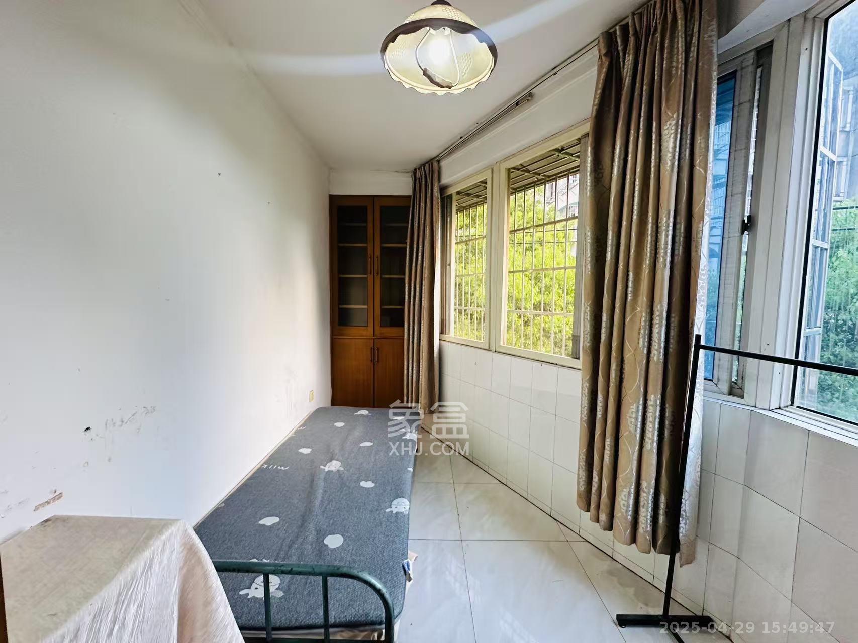 广厦新村  2室1厅1卫    1500.0元/月室内图