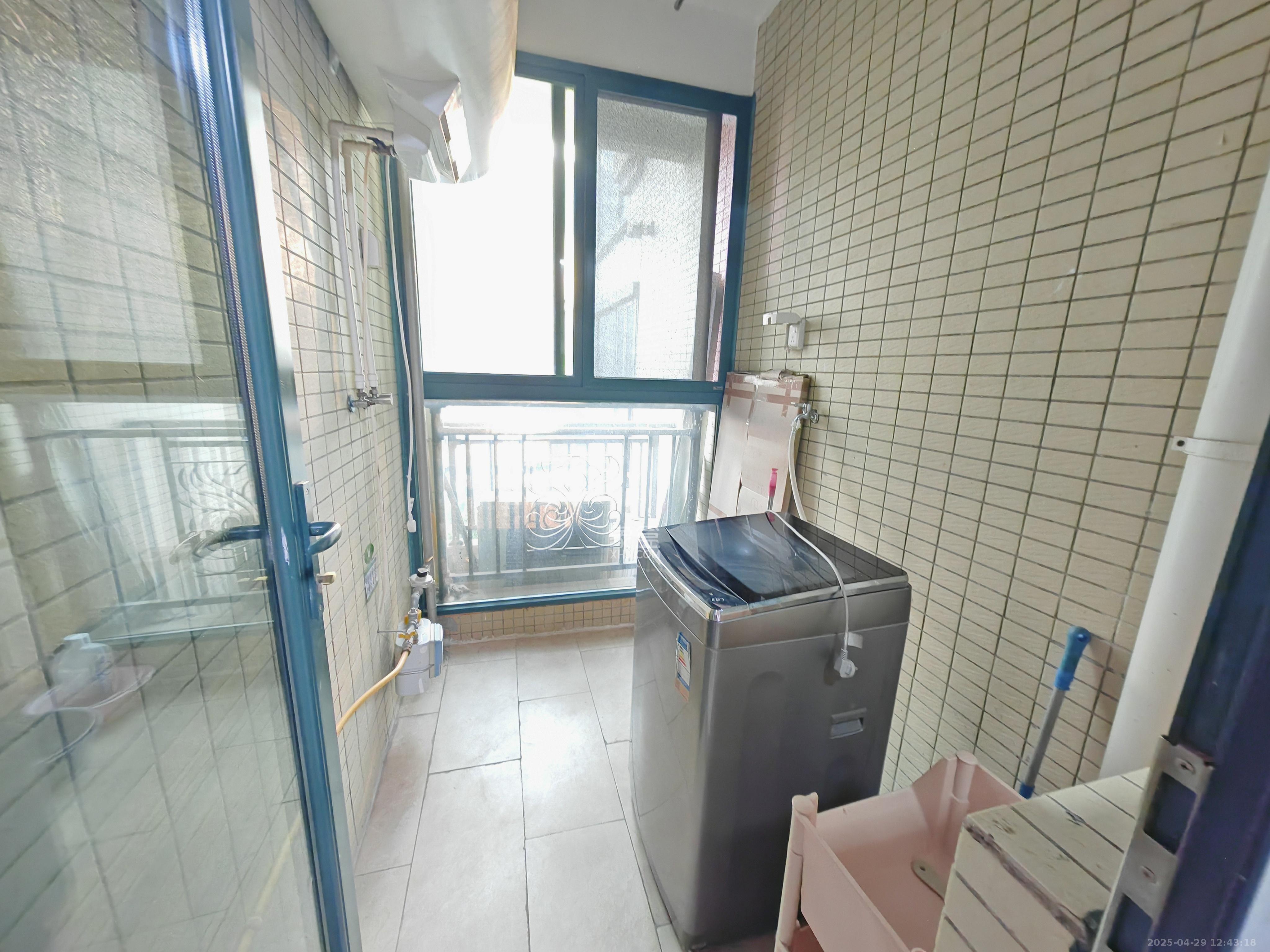 恒大御景湾  2室1厅1卫   2800.00元/月室内图