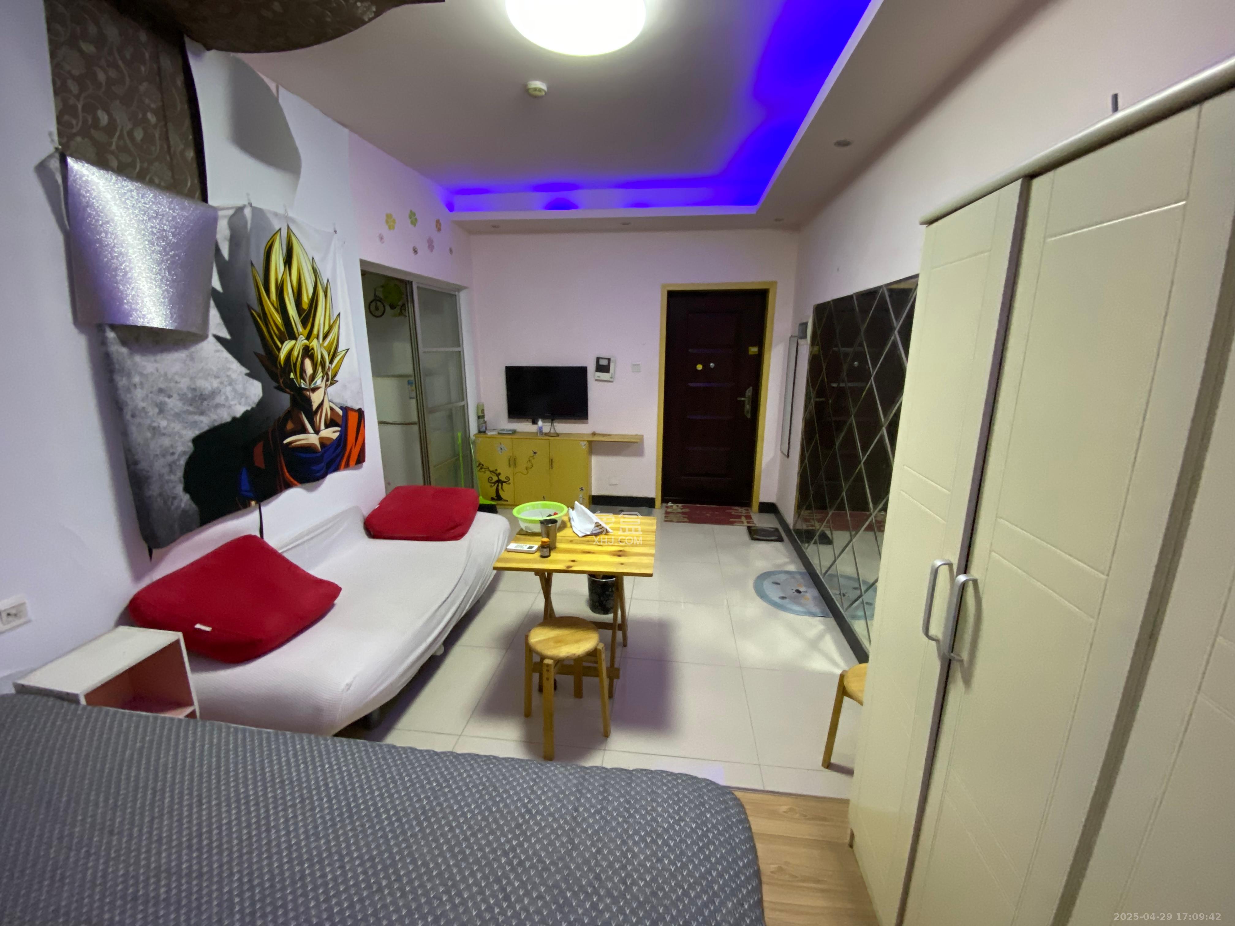 益佳苑 1室1厅1卫 1300.0元/月 益佳苑 1室1厅1卫 1300.0元/月室内图