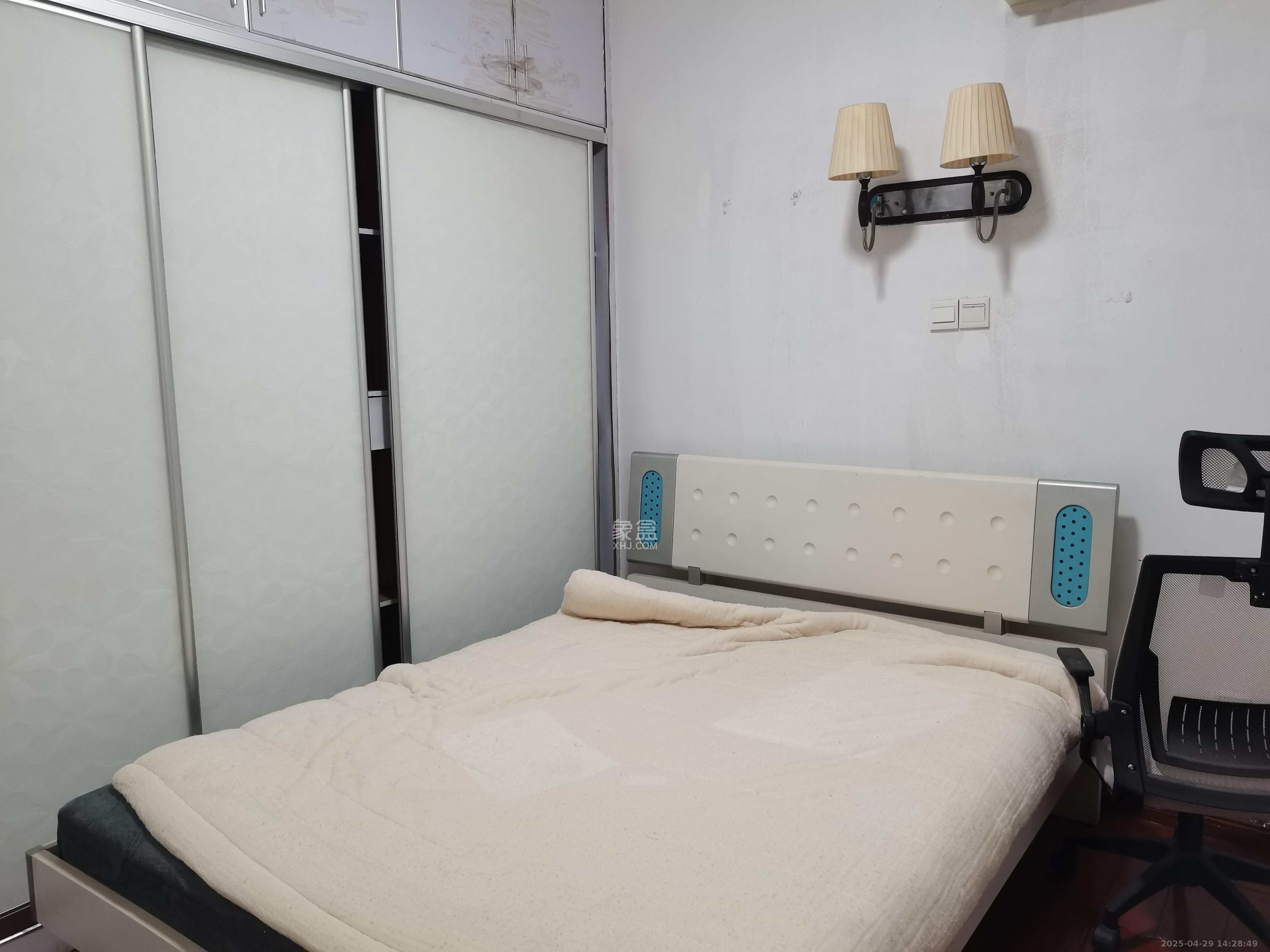 湘域中央  2室1厅1卫   3000.00元/月室内图