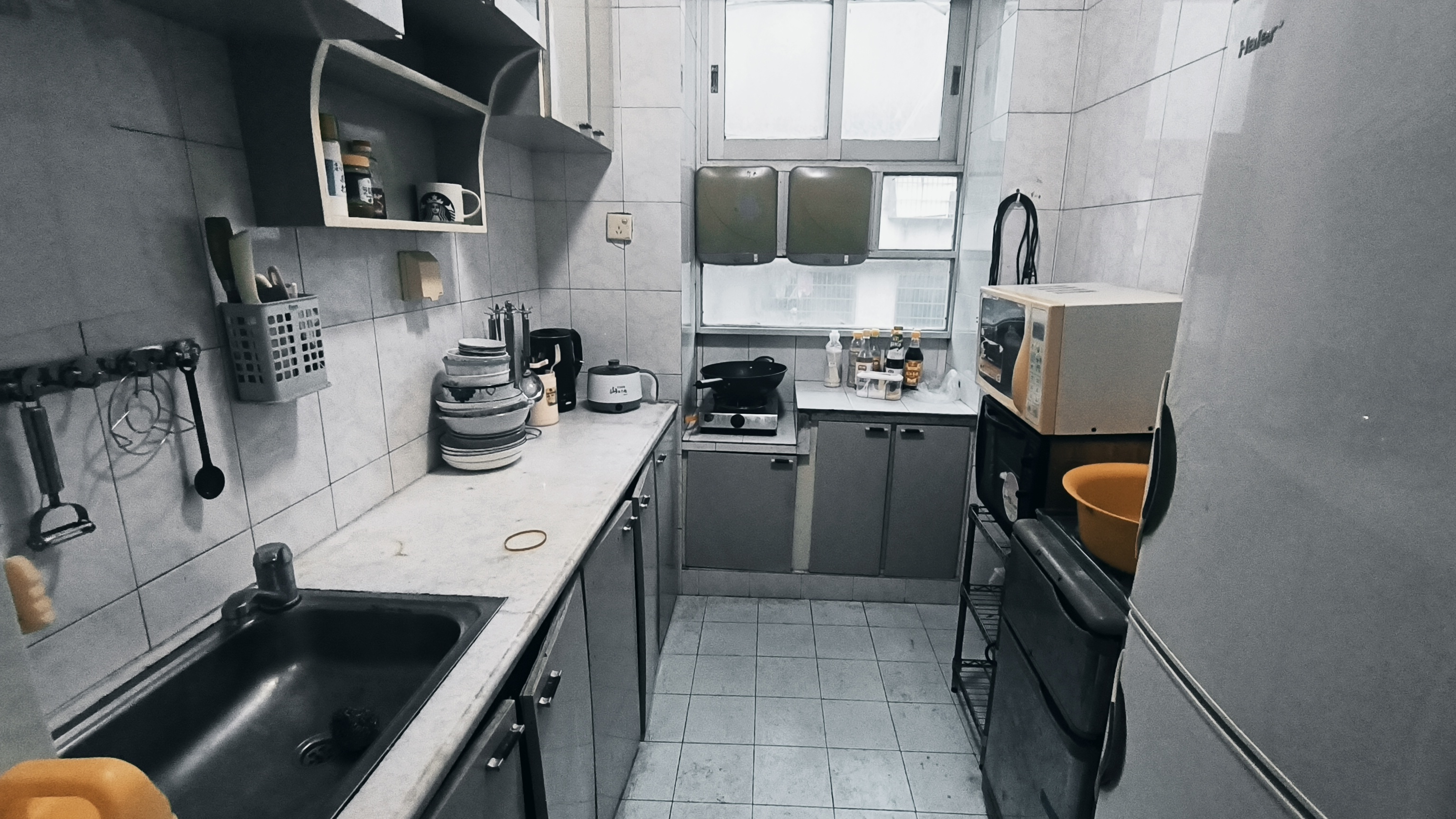 南华大学南校北门家属区 3室2厅1卫 1200.0元/月 南华大学南校北门家属区 3室2厅1卫 1200.0元/月室内图