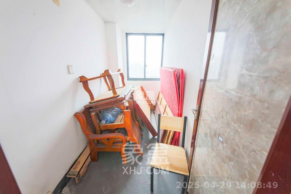 高升金典 3室2厅1卫 2500.0元/月 高升金典 3室2厅1卫 2500.0元/月室内图