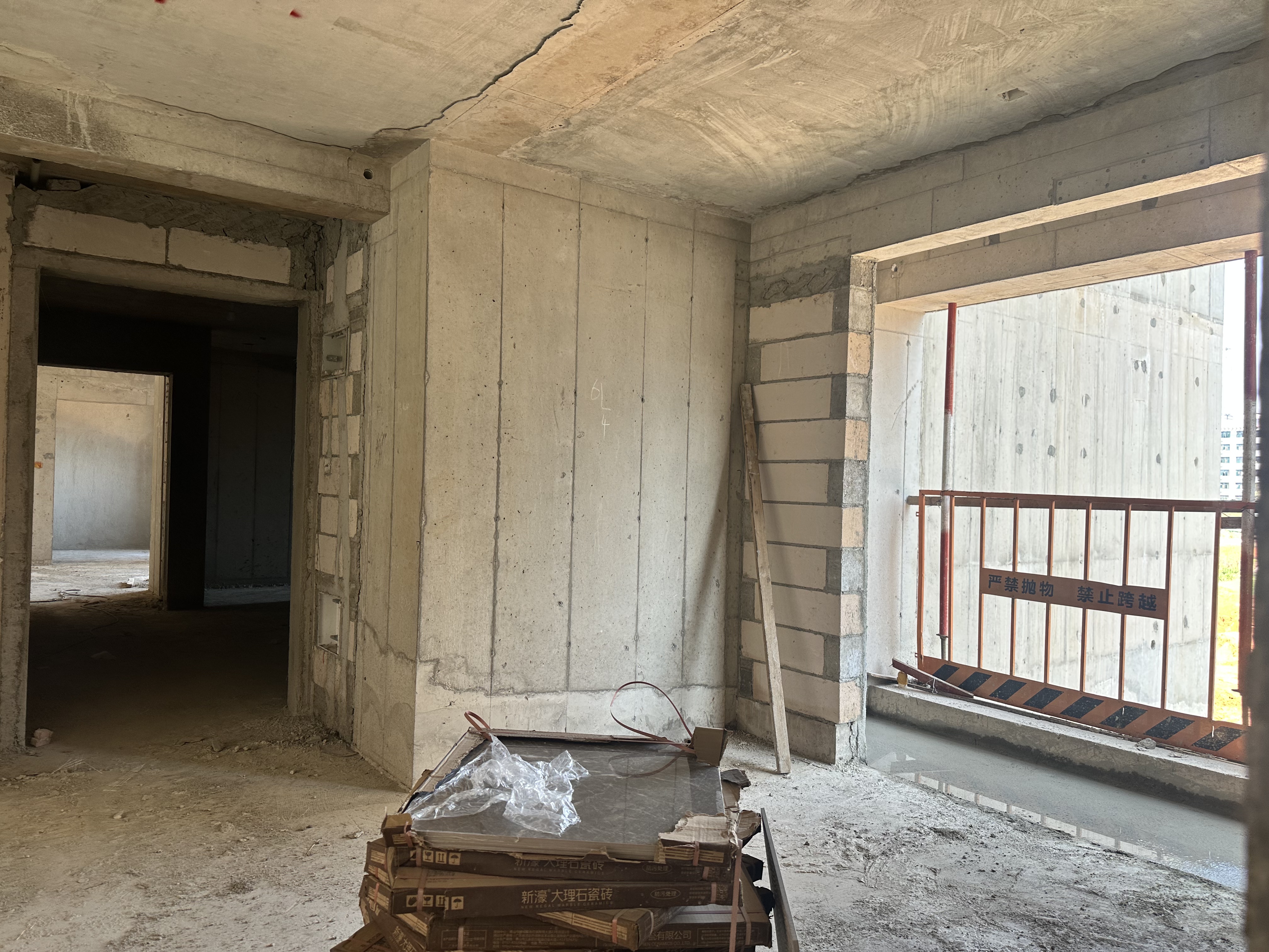 吾悦广场 4室2厅2卫 84.0万 吾悦广场 4室2厅2卫 84.0万室内图