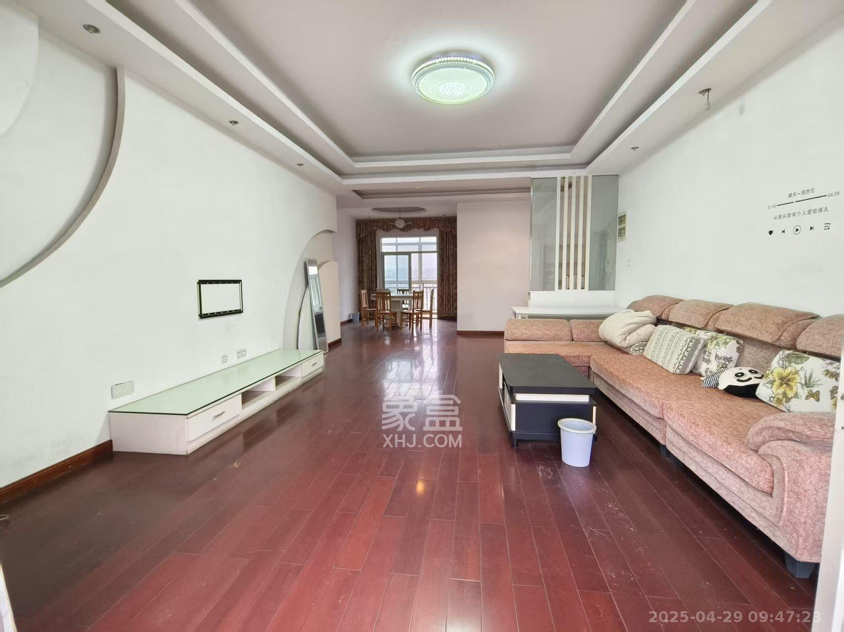 柠檬丽都 4室2厅2卫 2800.0元/月 柠檬丽都 4室2厅2卫 2800.0元/月室内图