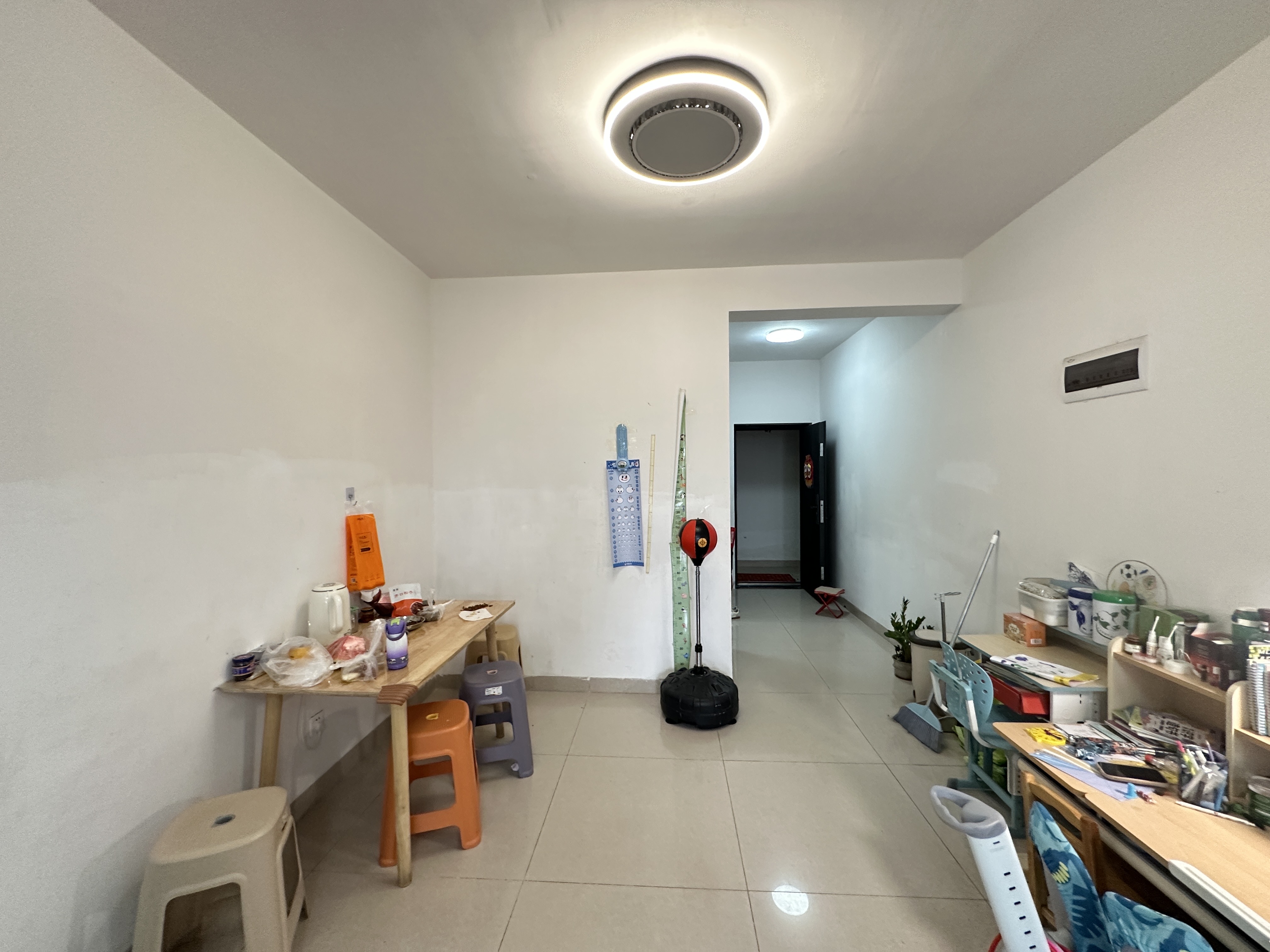 滨海新城一区B-08地块(玉河佳园) 3室2厅2卫 2800.0元/月 滨海新城一区B-08地块(玉河佳园) 3室2厅2卫 2800.0元/月室内图