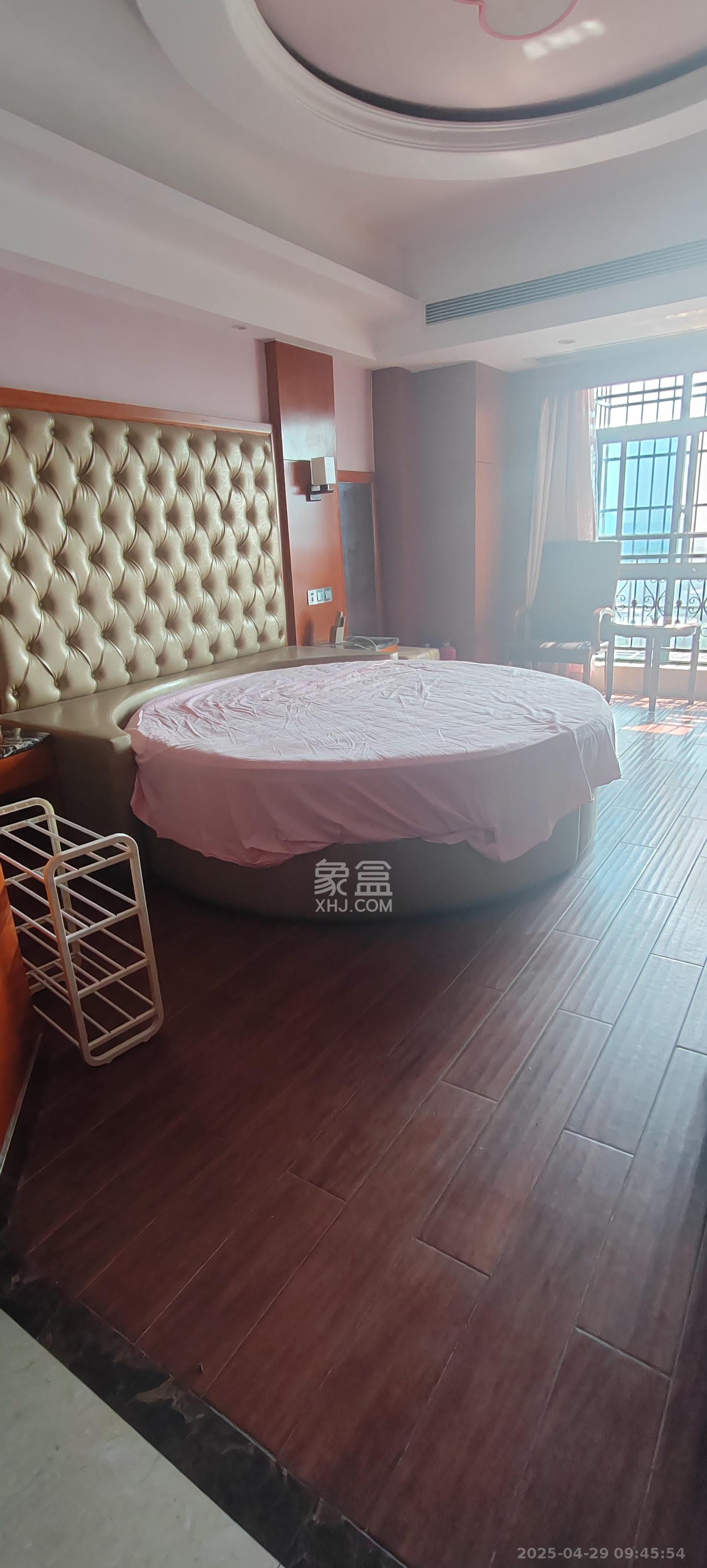 才子佳郡  1室1厅1卫   850.00元/月室内图