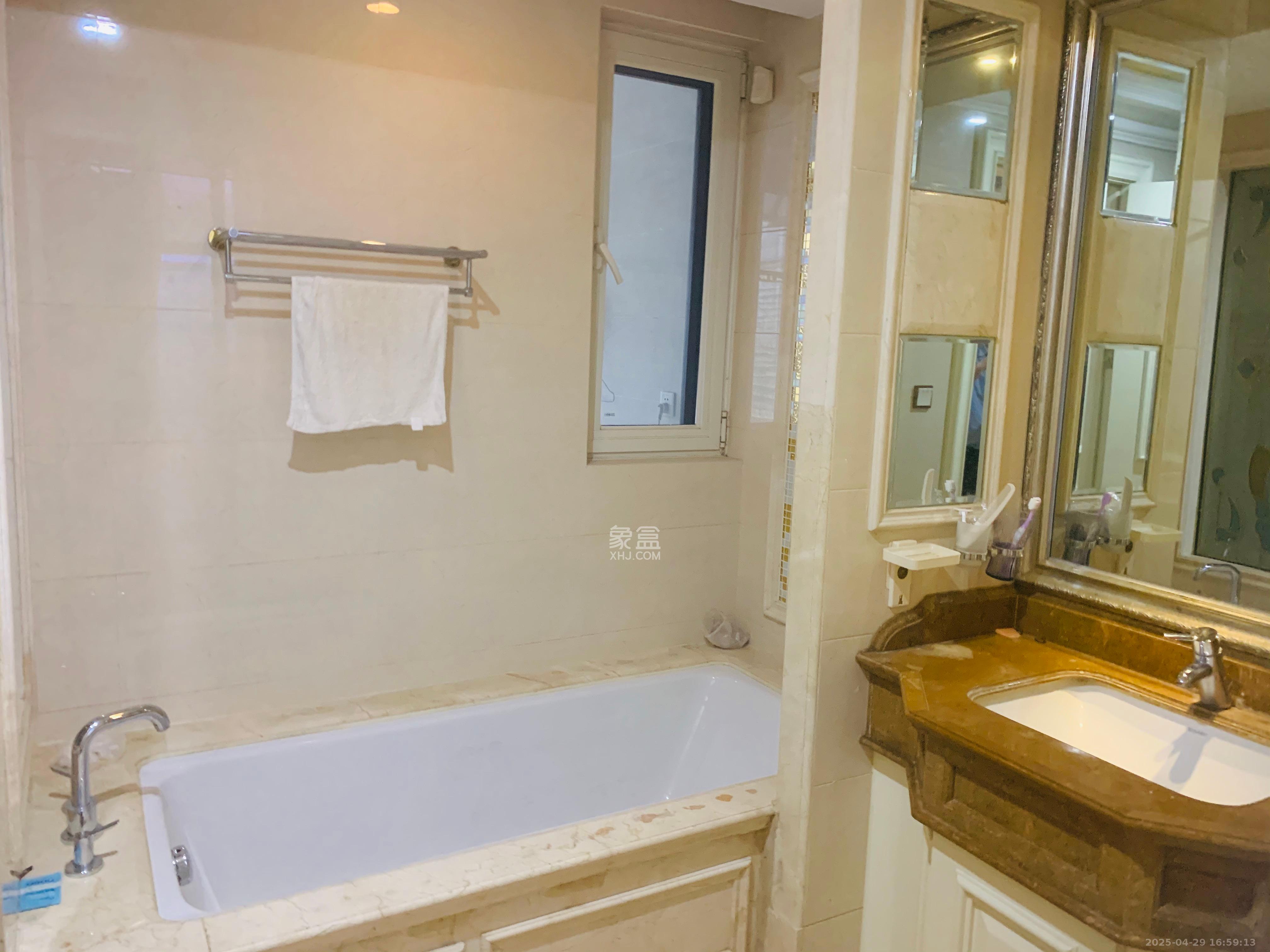 万达公馆 2室2厅1卫 7800.0元/月 万达公馆 2室2厅1卫 7800.0元/月室内图