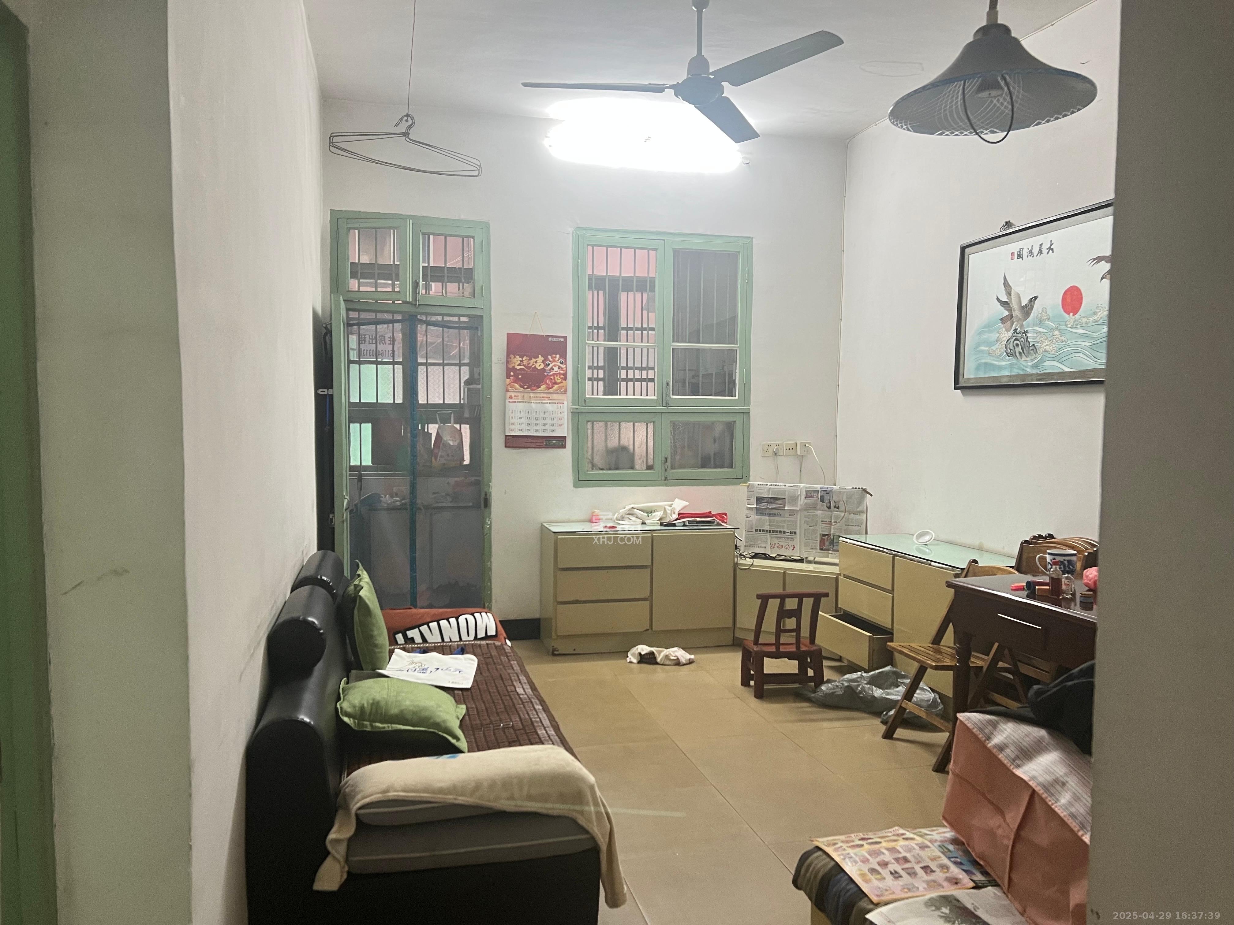 水泵厂宿舍 2室1厅1卫 1500.0元/月 水泵厂宿舍 2室1厅1卫 1500.0元/月室内图