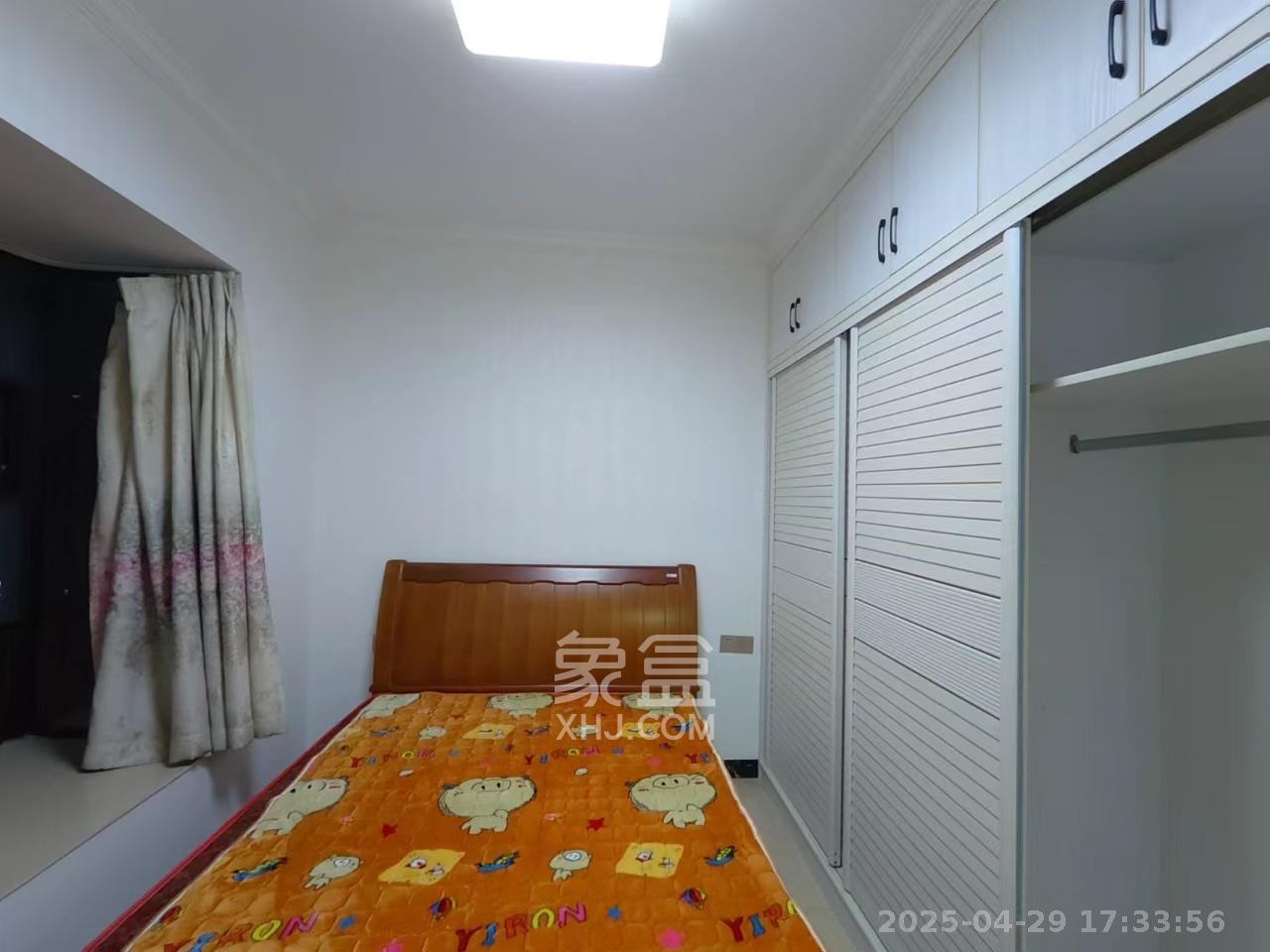 保利西海岸B区  3室2厅1卫   2900.00元/月室内图