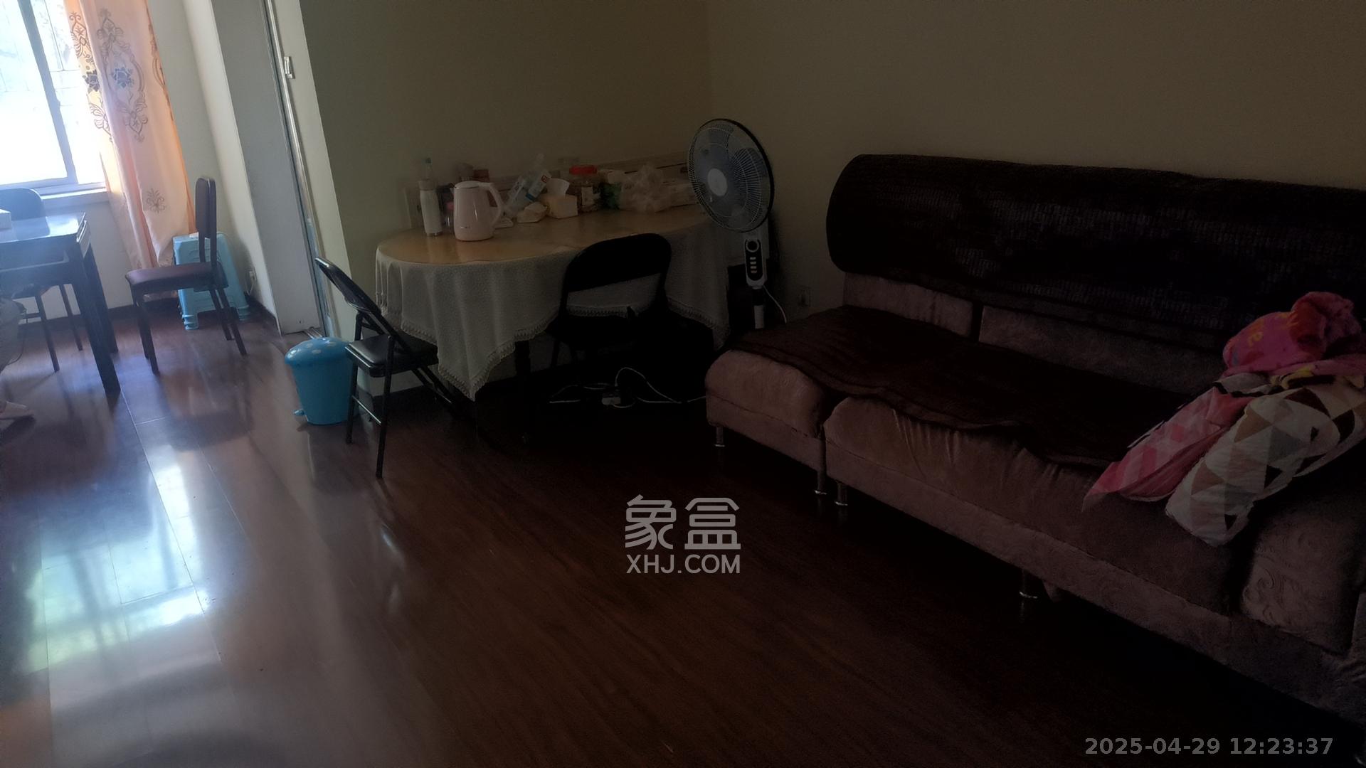 湖南省总工会 3室2厅2卫 2800.0元/月 湖南省总工会 3室2厅2卫 2800.0元/月室内图