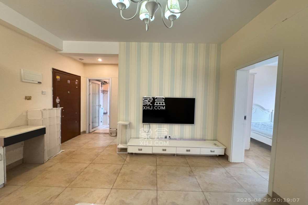 万博汇 1室1厅1卫 1800.0元/月 万博汇 1室1厅1卫 1800.0元/月室内图