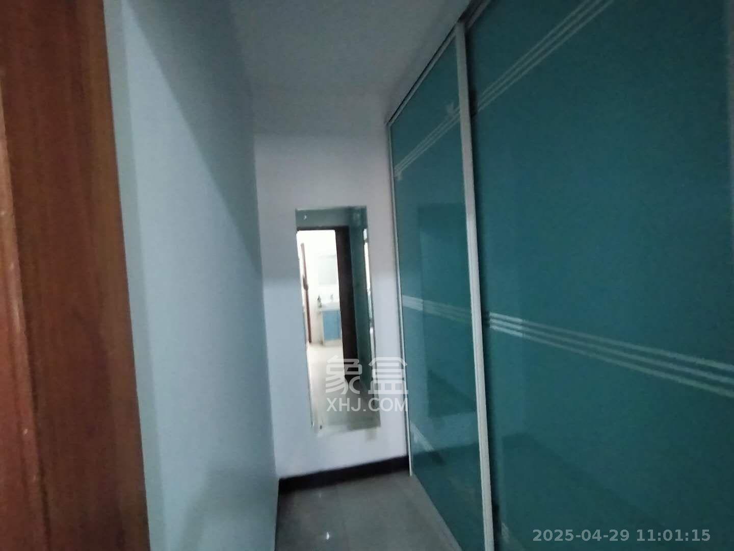 建工宿舍  1室0厅0卫   2000.00元/月室内图