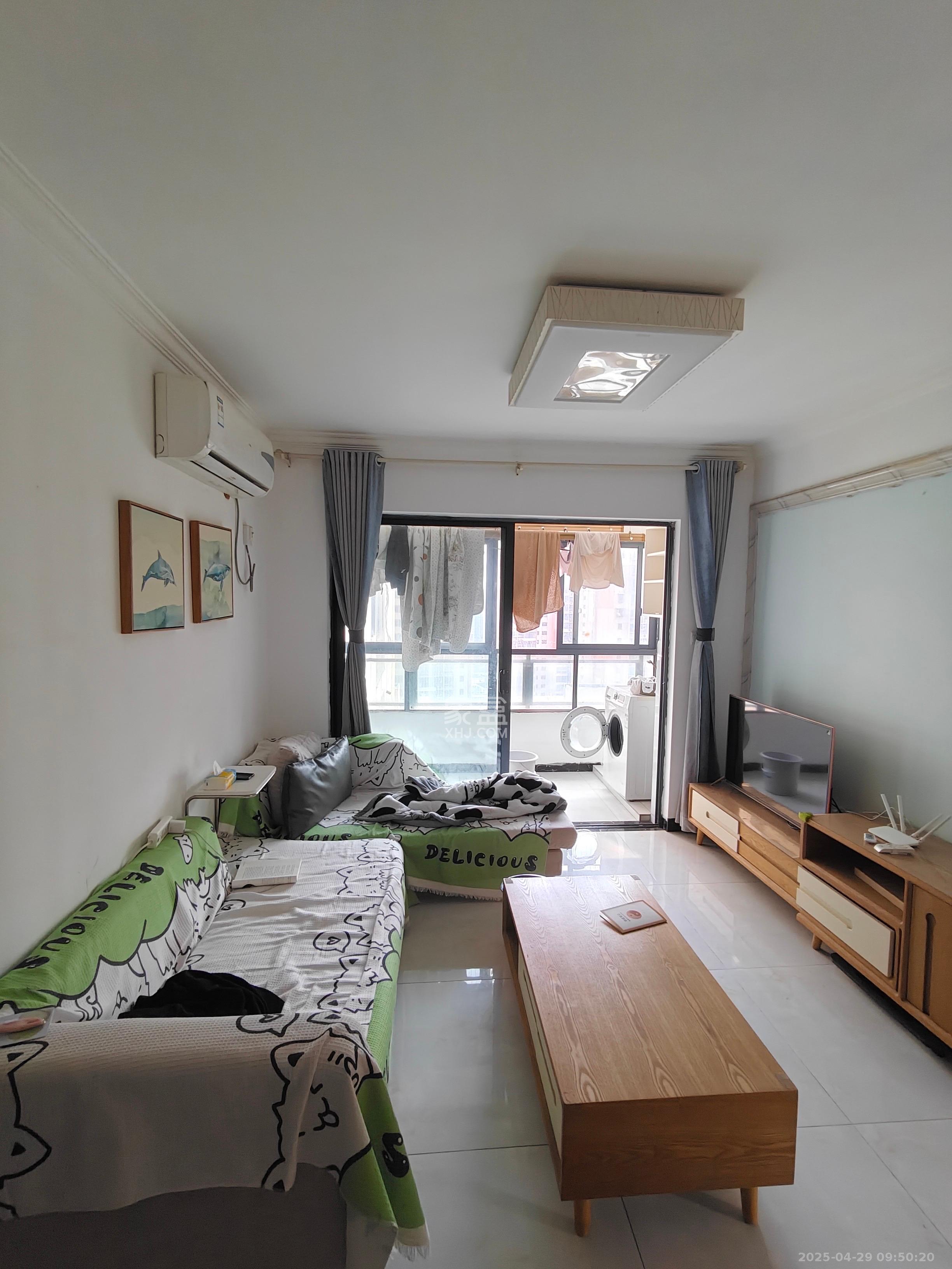 好莱城（弘德西街）  3室2厅1卫   2200.00元/月室内图
