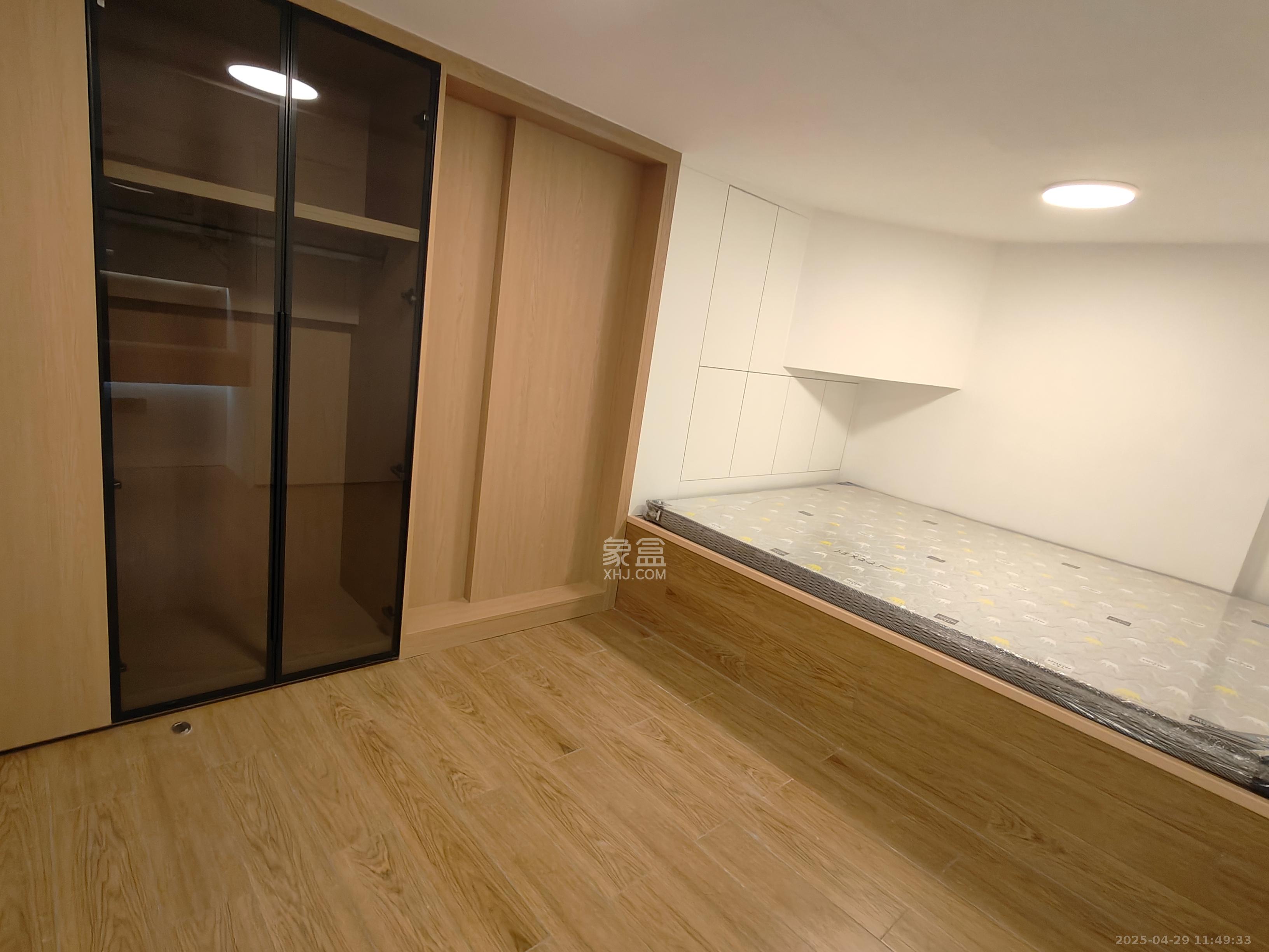 中建宝铂公馆  2室1厅1卫   3200.00元/月室内图