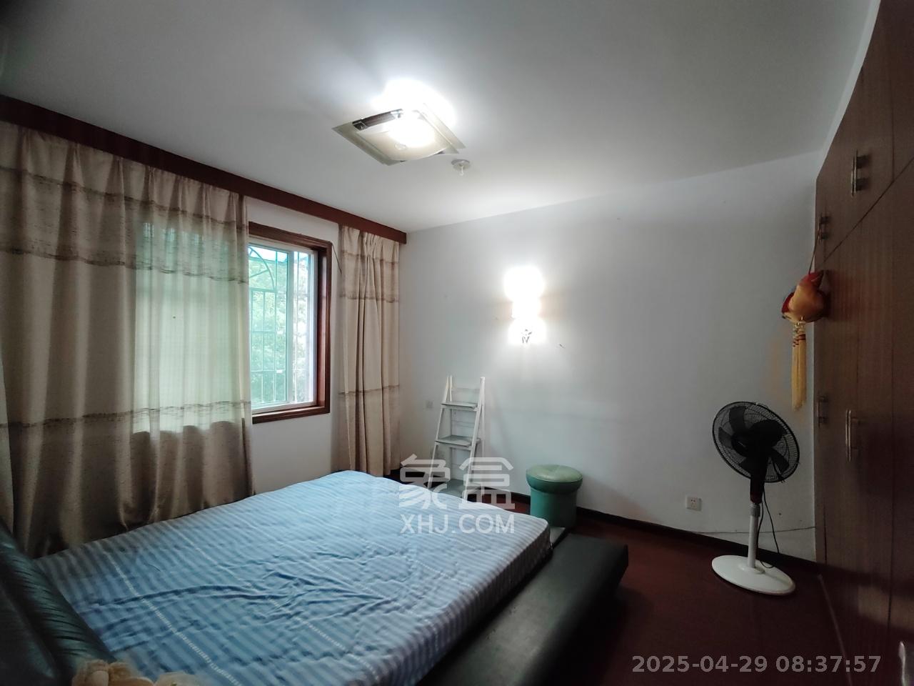 广厦新苑  3室2厅1卫   2400.00元/月室内图