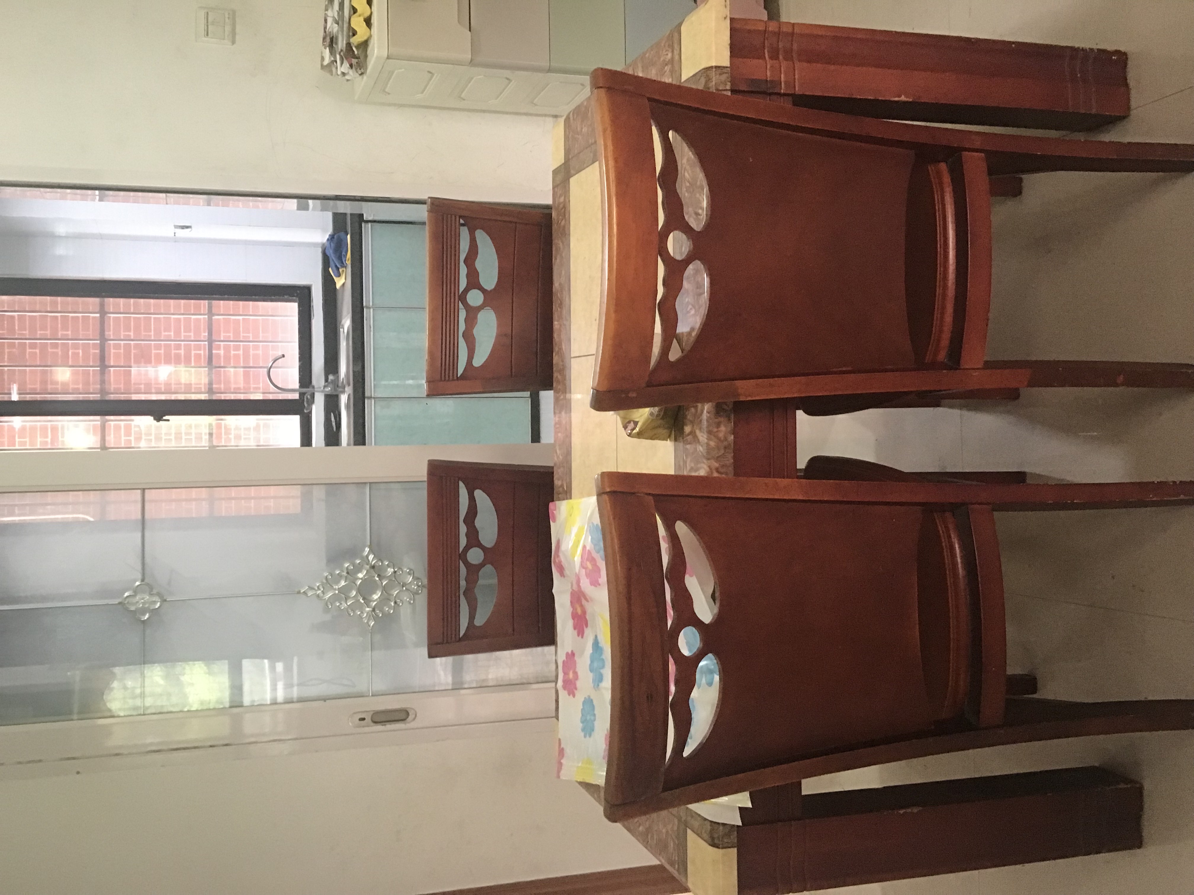 滨河华庭  3室2厅1卫   2300.00元/月室内图