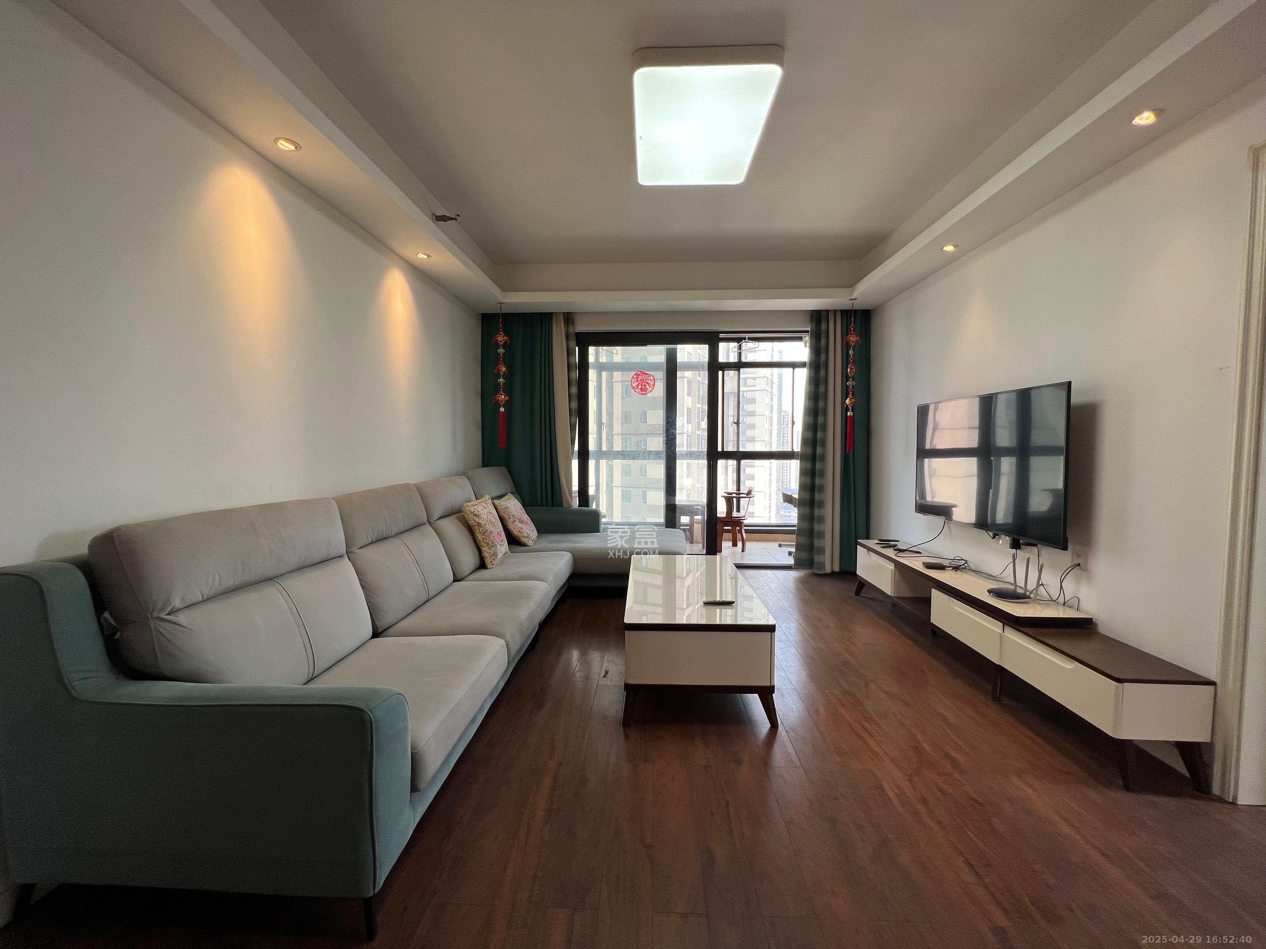 万科里金域国际 4室2厅2卫 4200.0元/月 万科里金域国际 4室2厅2卫 4200.0元/月室内图