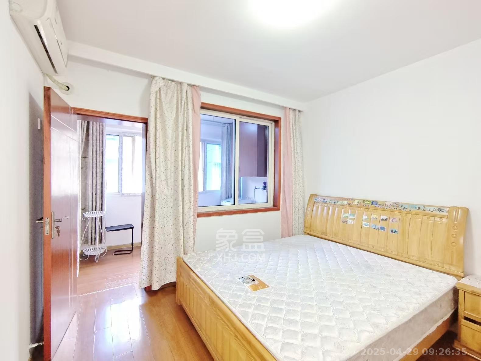 广厦新村  2室2厅1卫   1400.00元/月室内图