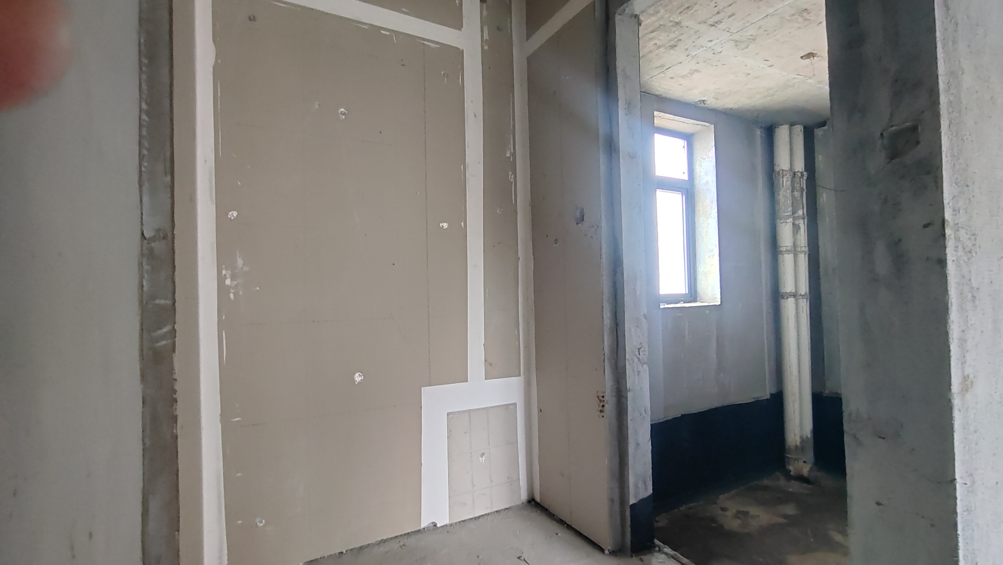 宁邦中心(二期公园里) 4室2厅2卫 67.8万 宁邦中心(二期公园里) 4室2厅2卫 67.8万卫生间