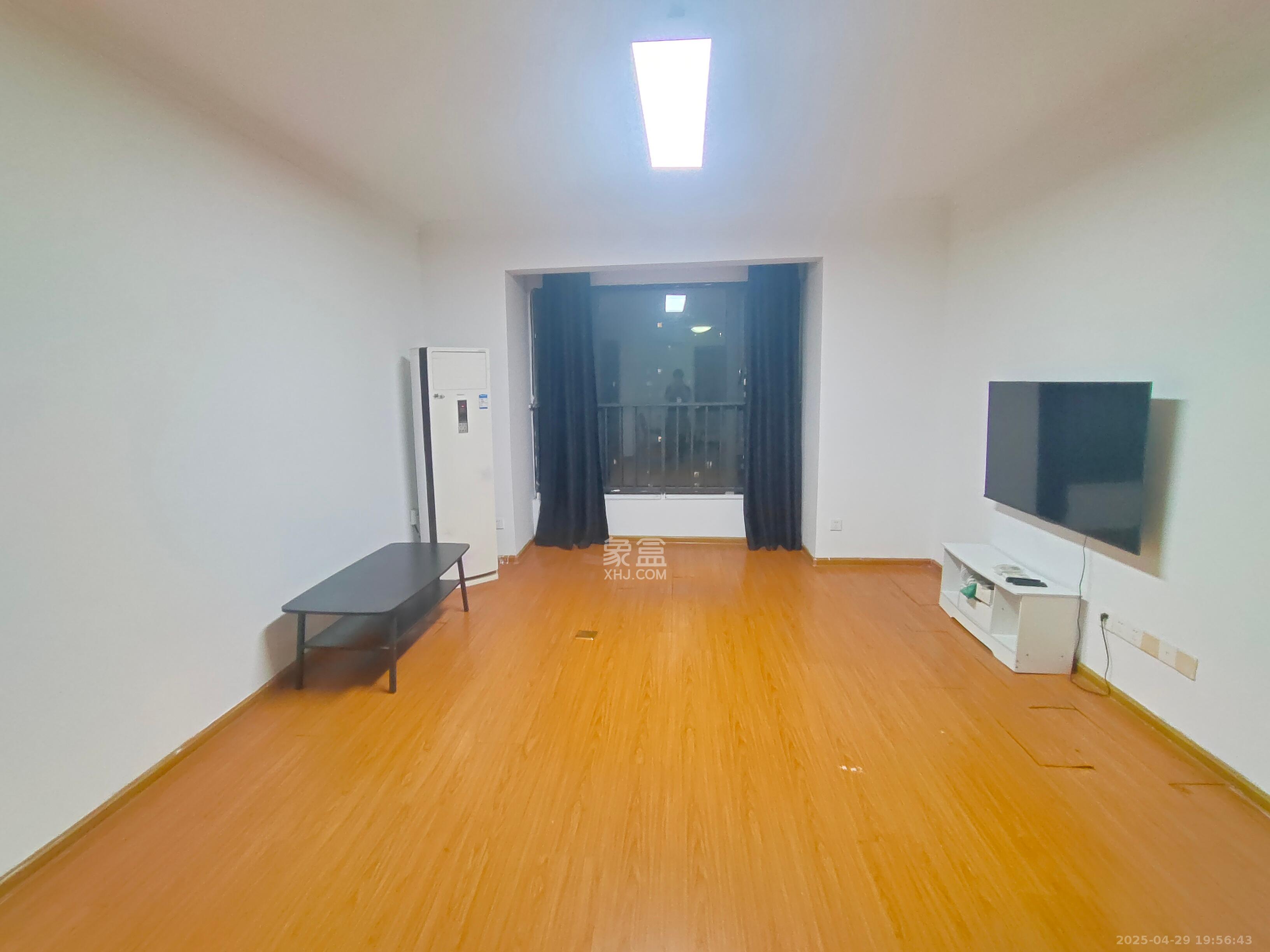 湘江雅颂居  4室2厅2卫    2500.0元/月 湘江雅颂居  4室2厅2卫    2500.0元/月室内图