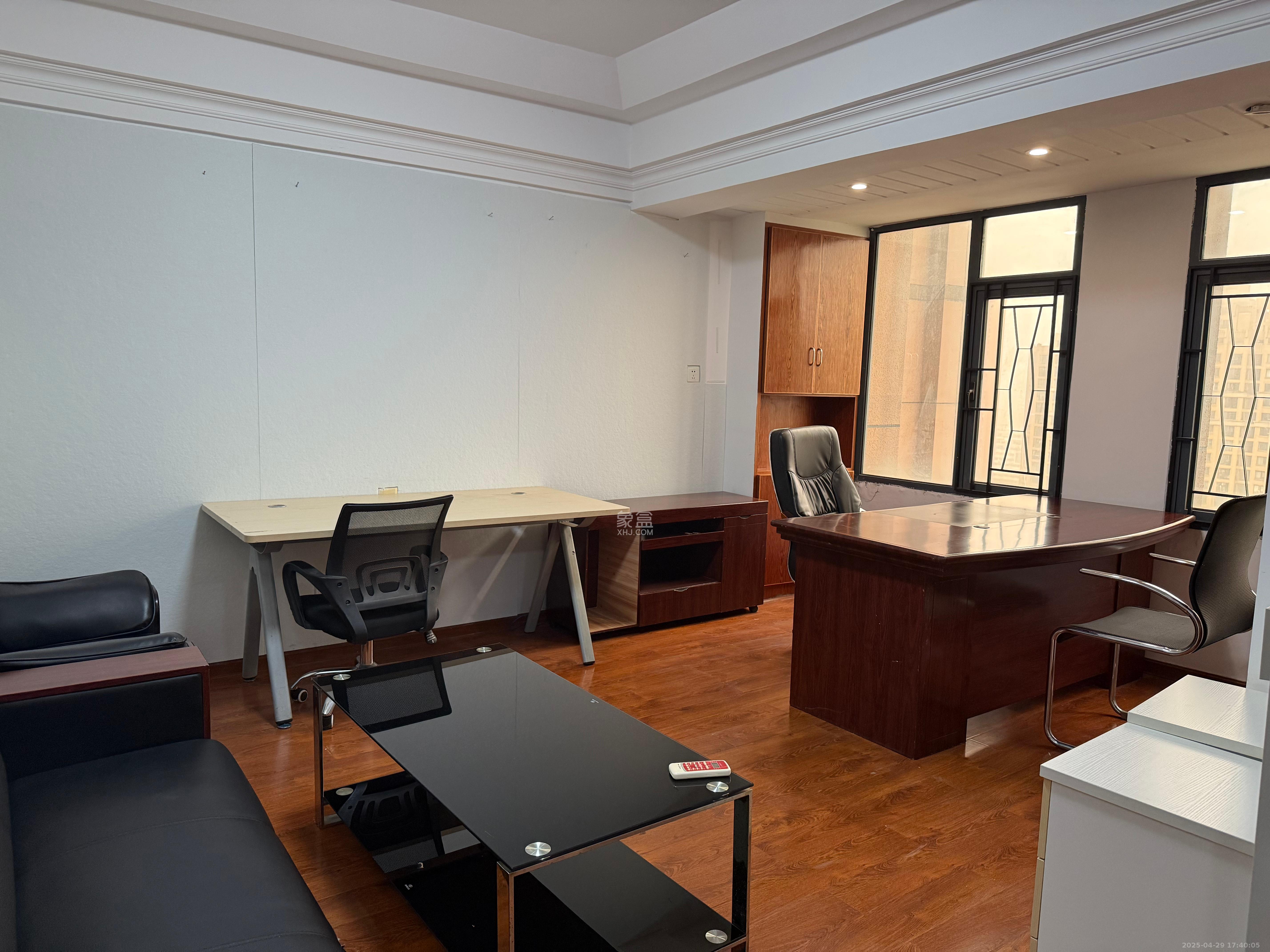 爱都(IDO) 1室1厅1卫 1200.0元/月 爱都(IDO) 1室1厅1卫 1200.0元/月室内图