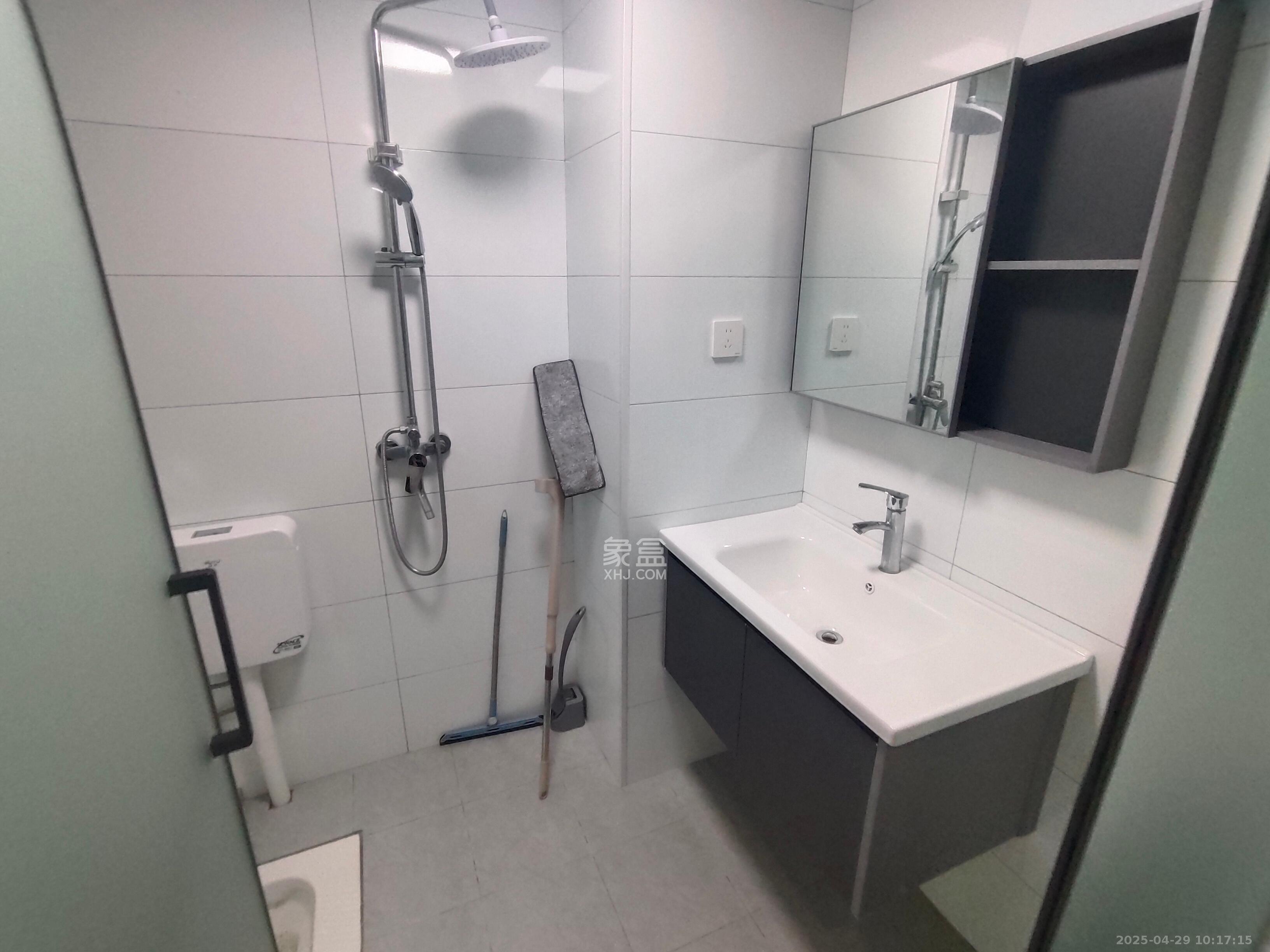 克拉美丽山庄(晟领国际) 1室1厅1卫 1200.0元/月 克拉美丽山庄(晟领国际) 1室1厅1卫 1200.0元/月室内图