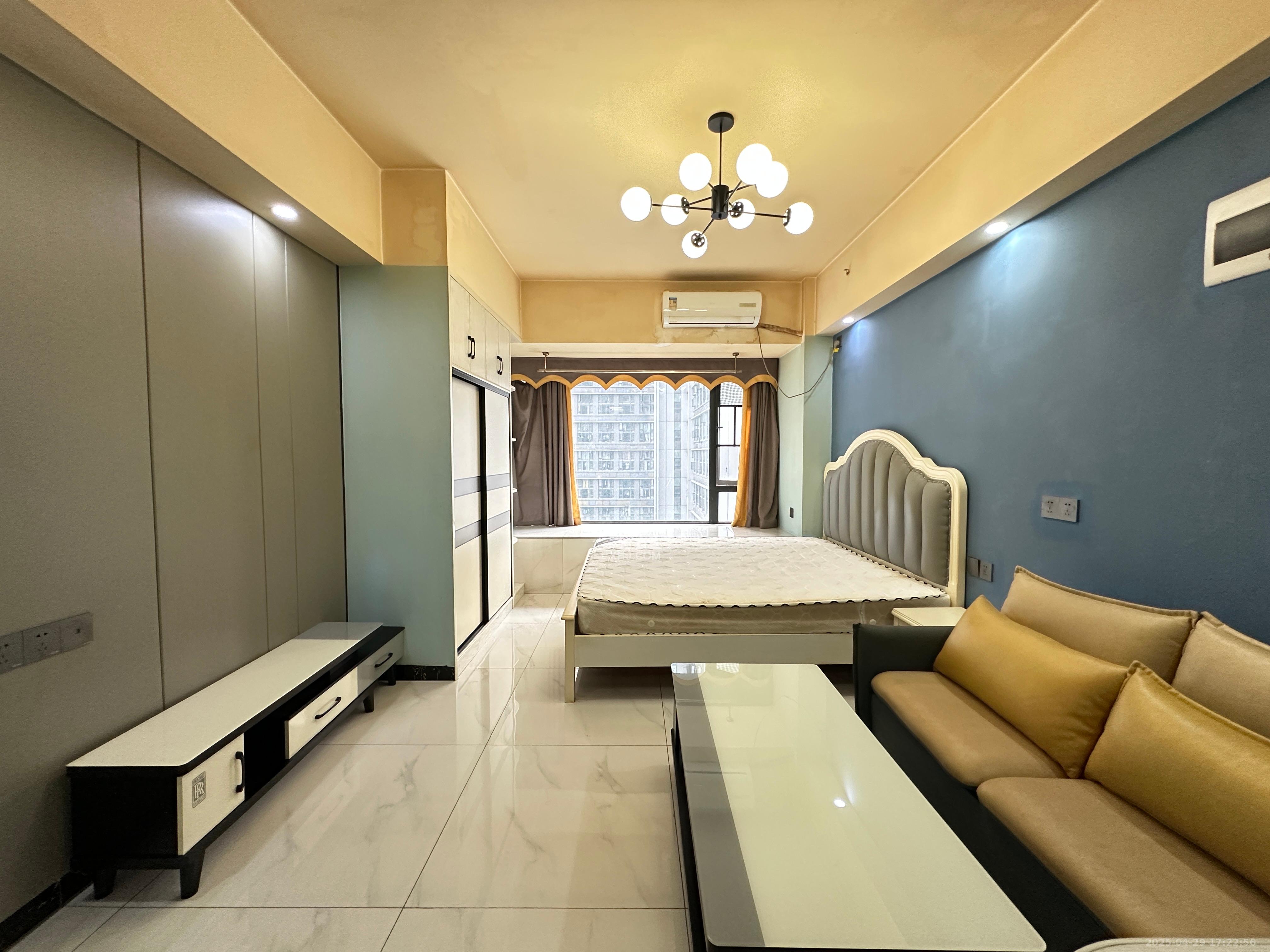 龙湖湘江星座(祺鑫星座公寓) 1室0厅0卫 1600.0元/月 龙湖湘江星座(祺鑫星座公寓) 1室0厅0卫 1600.0元/月室内图