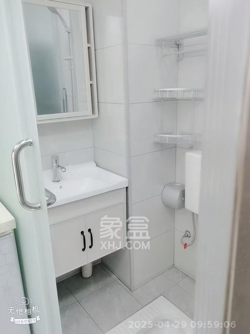 欣积福湾七期  1室1厅1卫    850.0元/月室内图