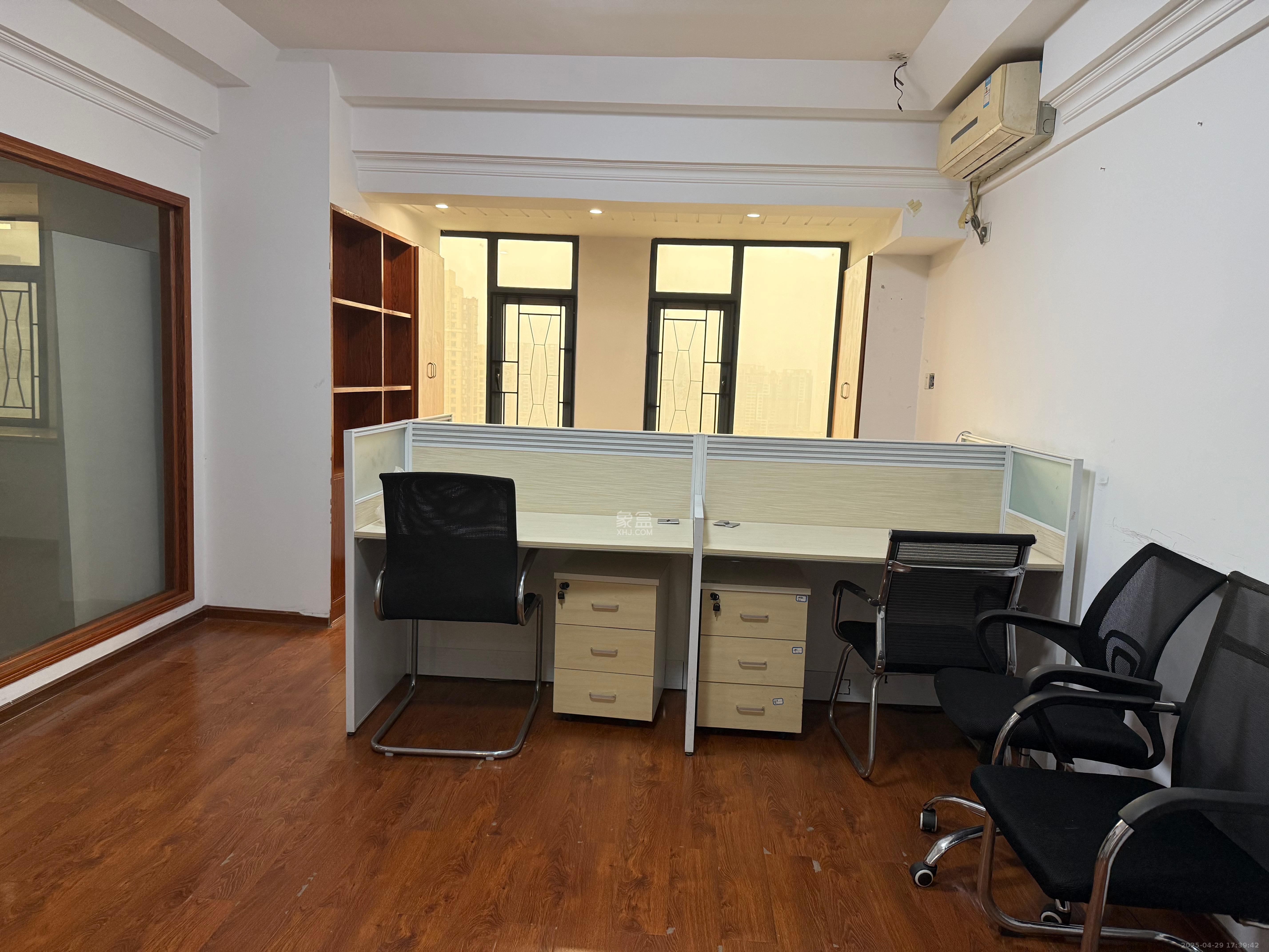 爱都(IDO) 1室1厅1卫 1200.0元/月 爱都(IDO) 1室1厅1卫 1200.0元/月室内图