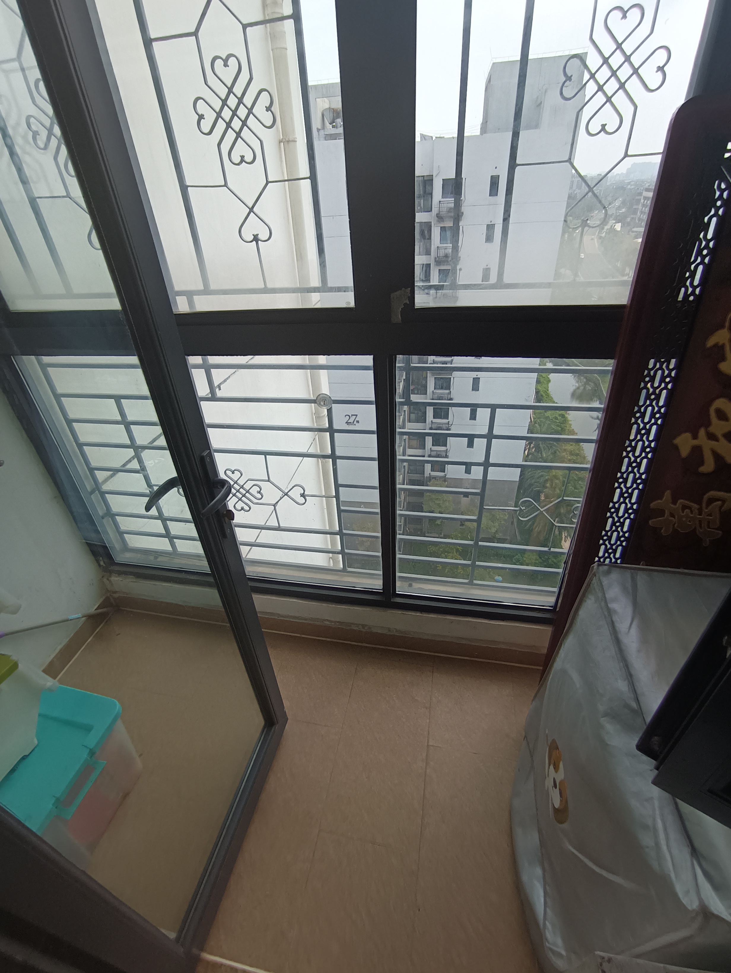 恒大美丽沙天澜湾 3室2厅2卫 253.00万 恒大美丽沙天澜湾 3室2厅2卫 253.00万客厅