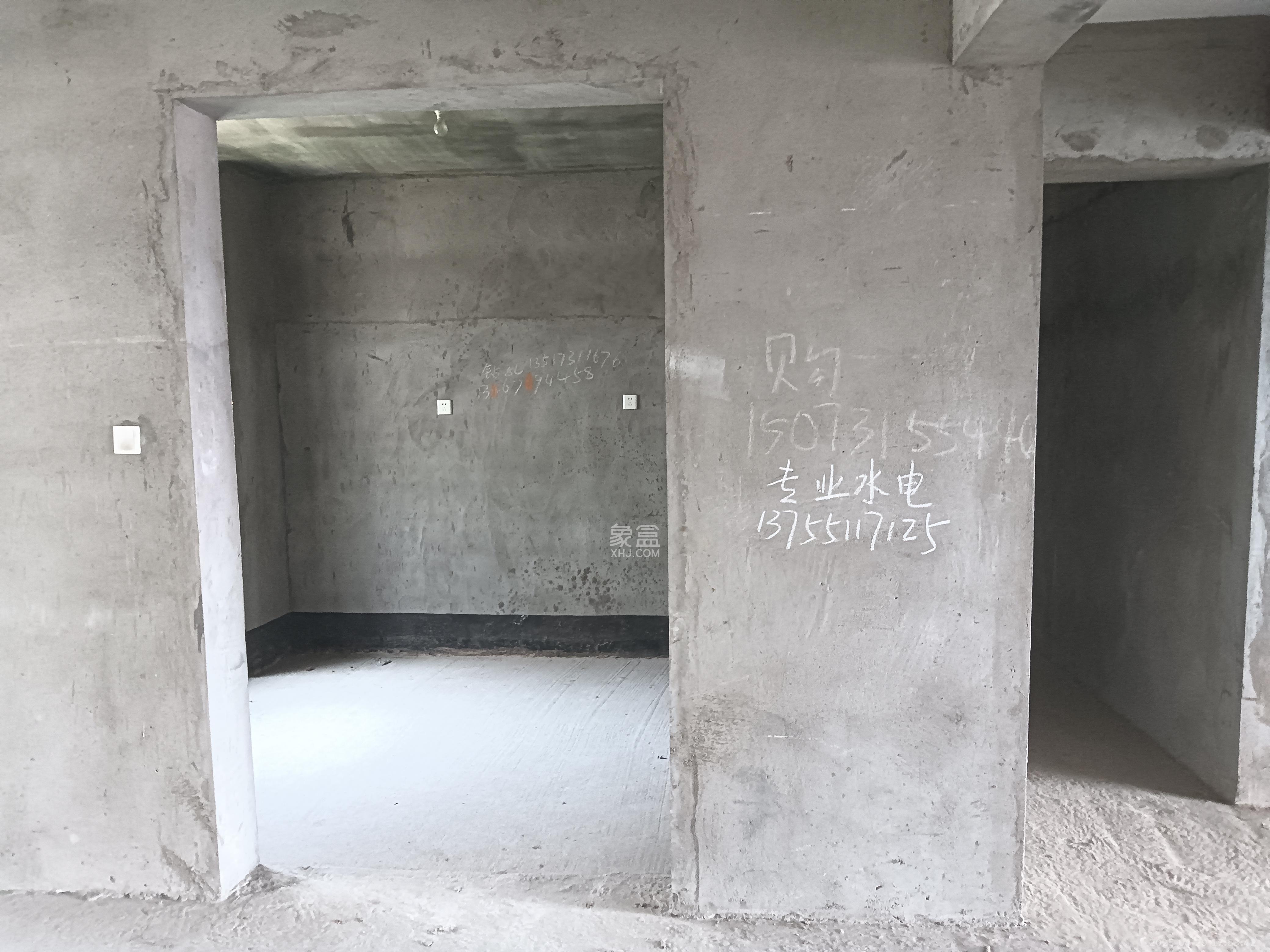 归心苑 5室2厅3卫 5500.0元/月 归心苑 5室2厅3卫 5500.0元/月室内图