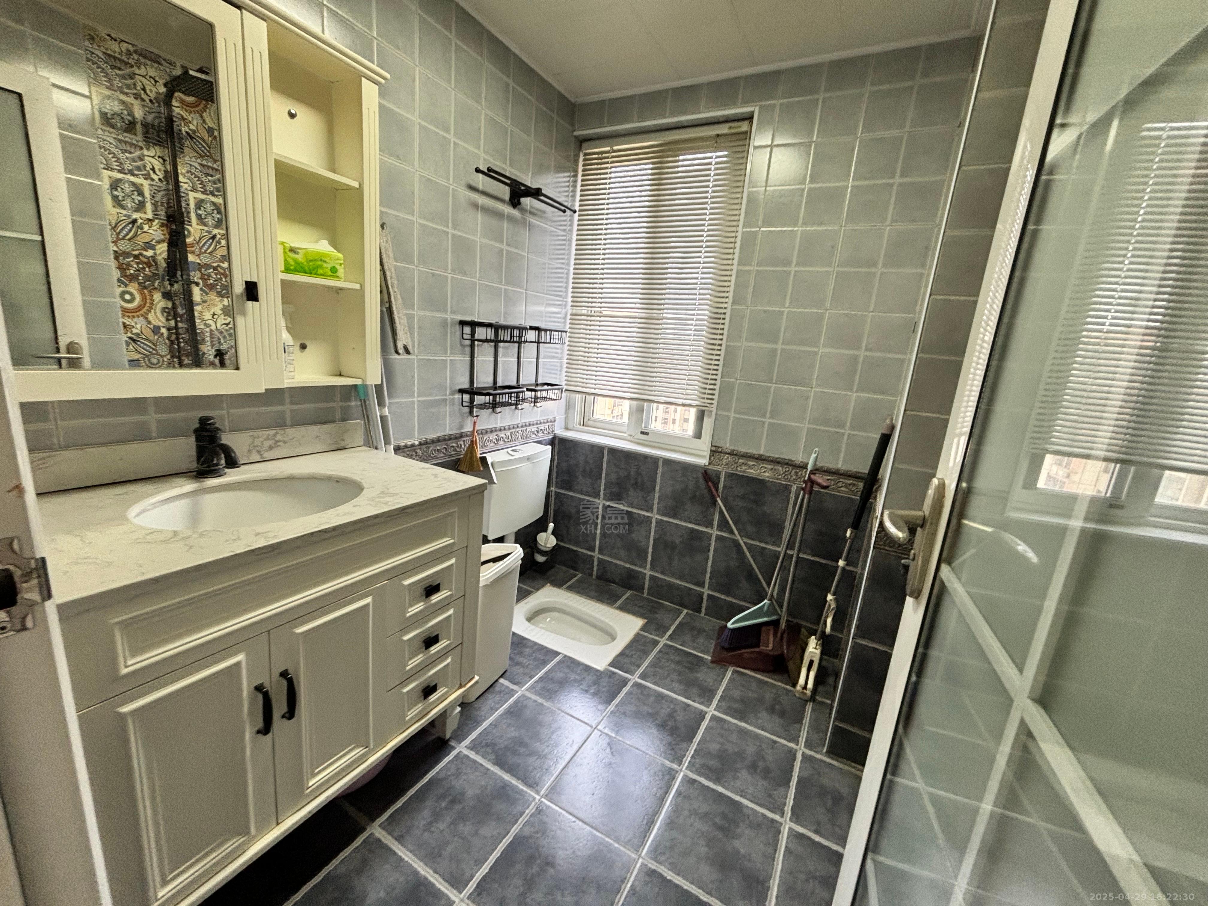 翠谷城 2室1厅1卫 2000.0元/月 翠谷城 2室1厅1卫 2000.0元/月室内图