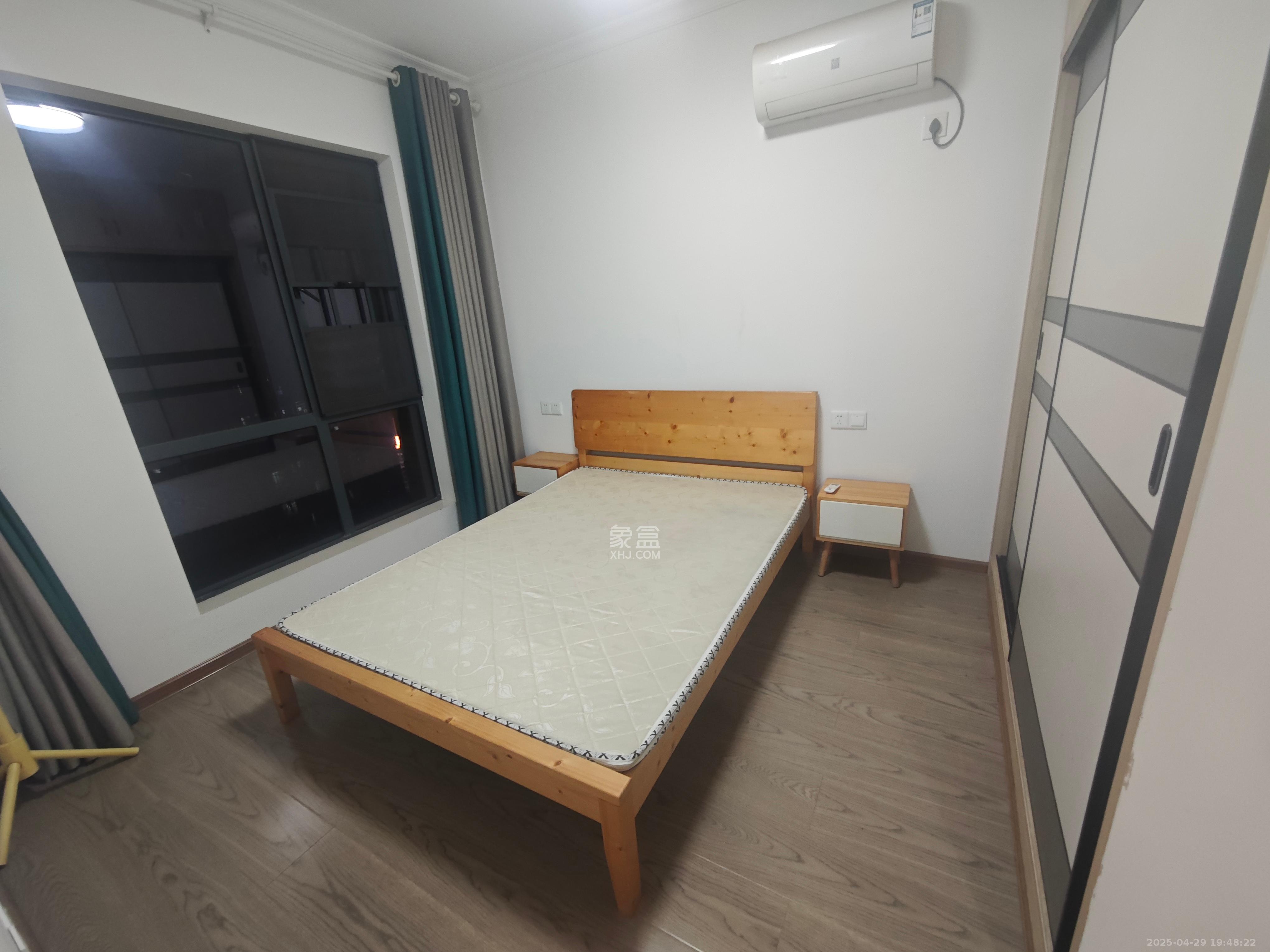 叠彩兰亭  3室2厅1卫   2500.00元/月室内图