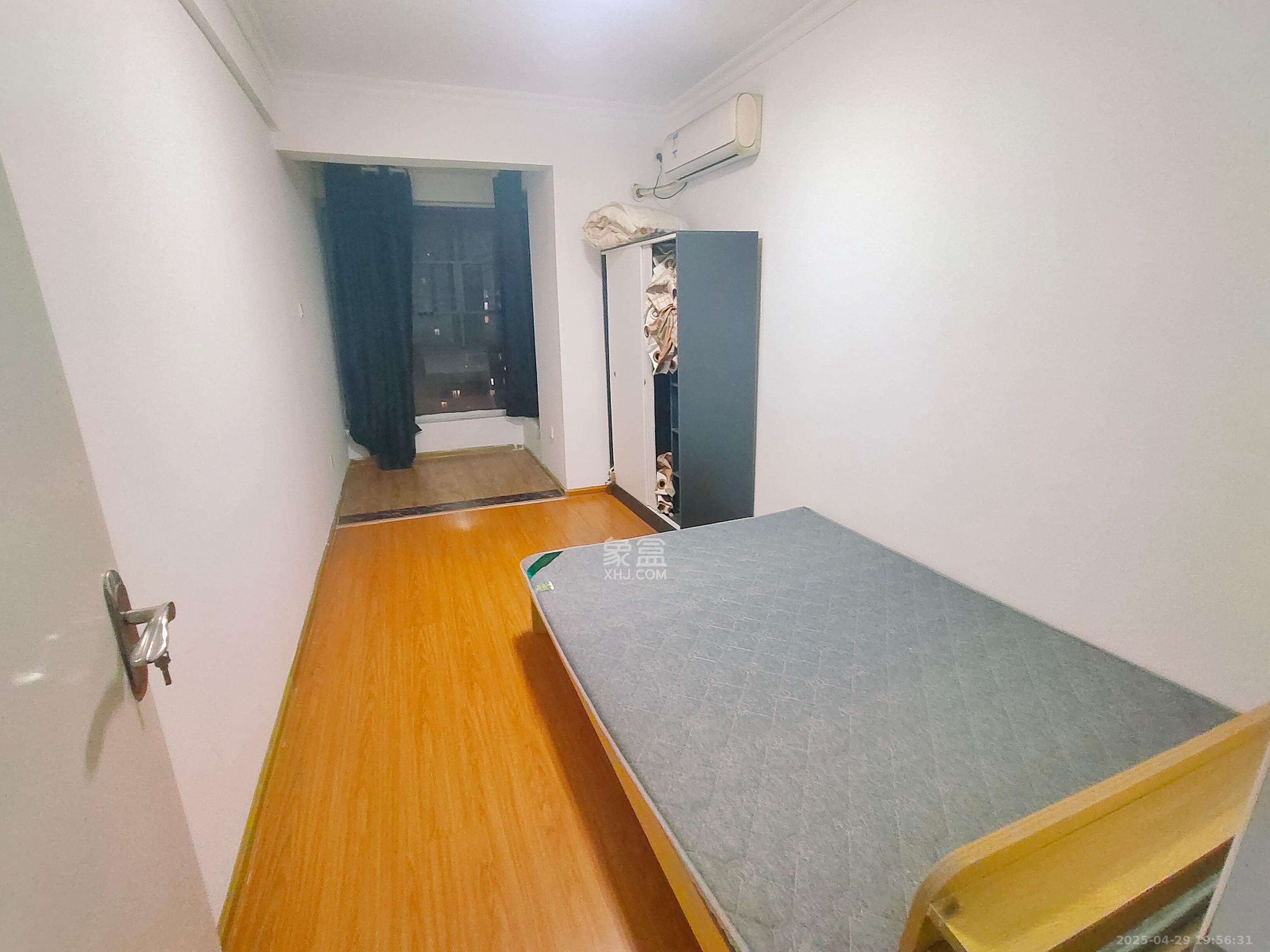 湘江雅颂居  4室2厅2卫    2500.0元/月 湘江雅颂居  4室2厅2卫    2500.0元/月室内图