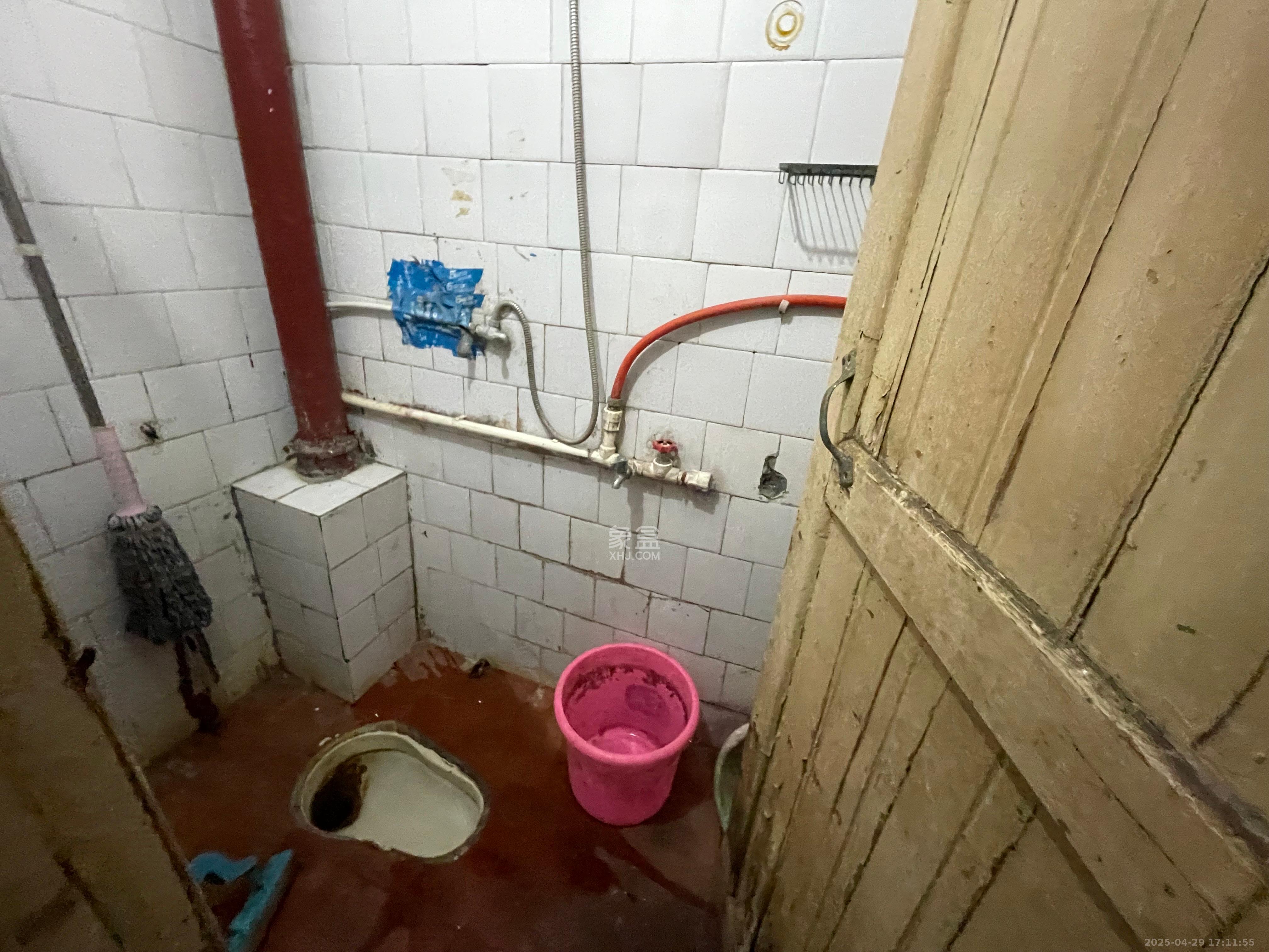 荷叶塘社区（雨花区）  2室1厅1卫    1200.0元/月室内图