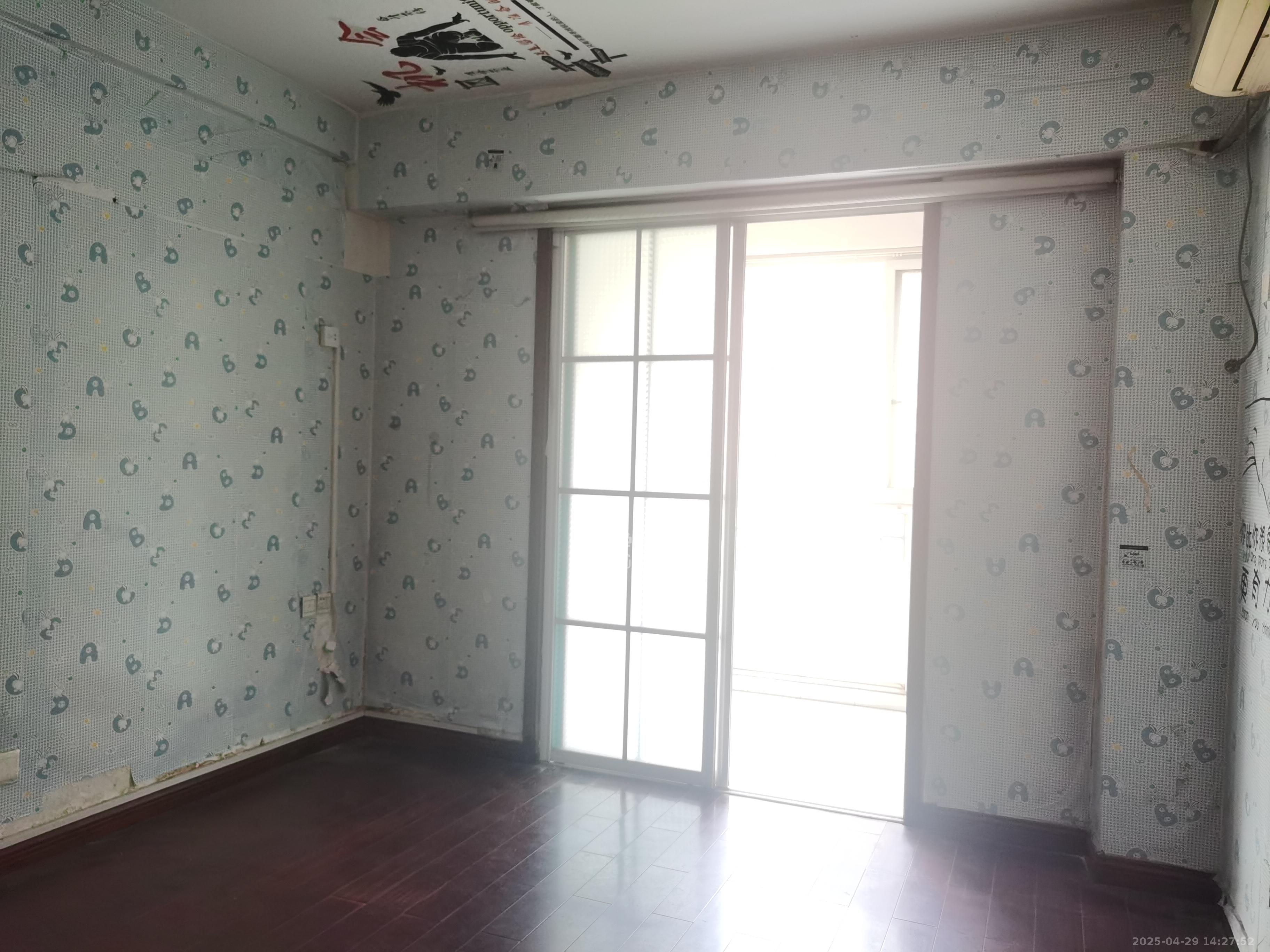 都江新城(都江新苑) 3室2厅1卫 2500.0元/月 都江新城(都江新苑) 3室2厅1卫 2500.0元/月室内图