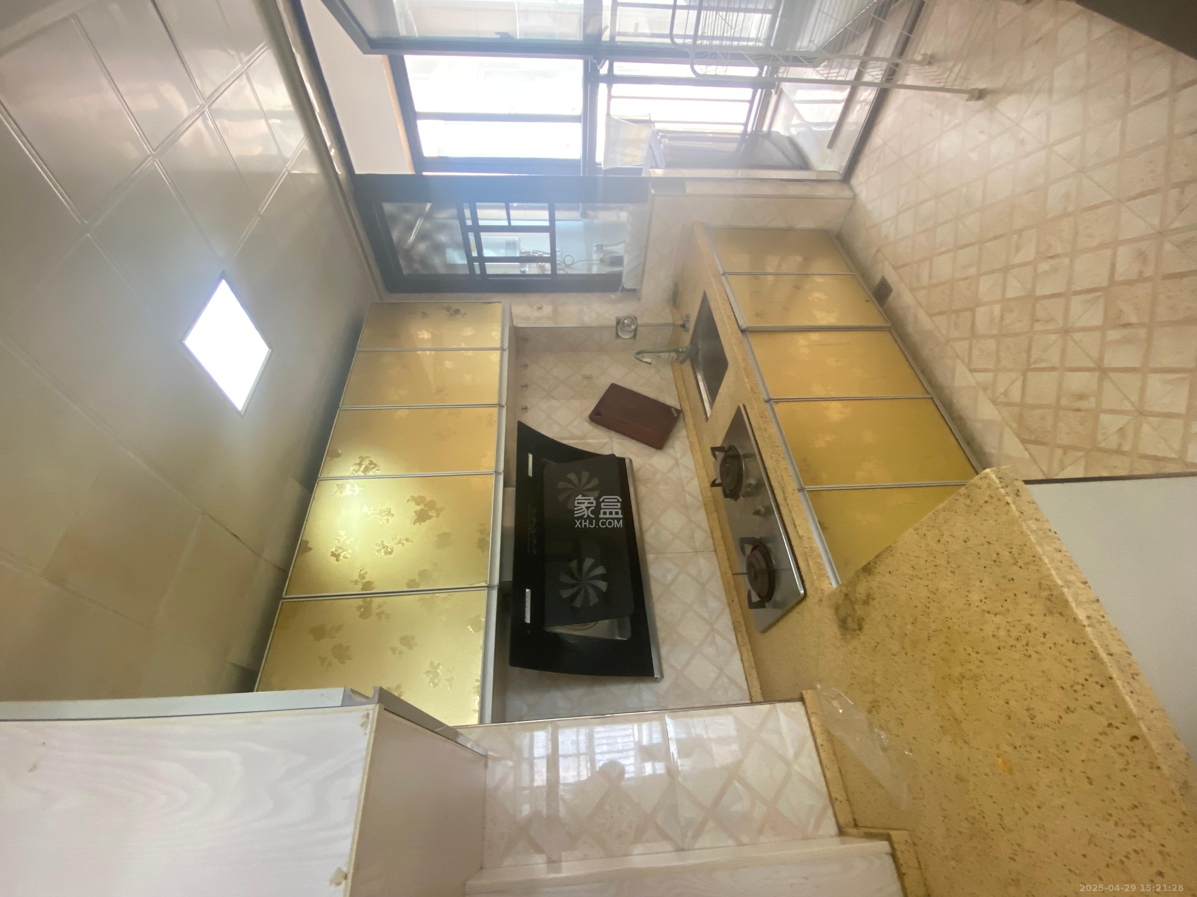 塞纳公馆  2室2厅1卫   1800.00元/月室内图
